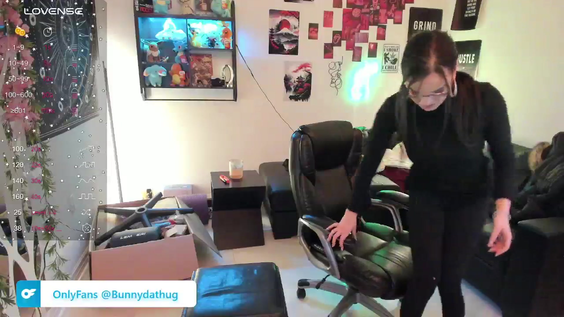 Gallery image thumbnail from Bunnydathug's myfreecams stream on, 01/16/2024, 20:21 image 17 of 20