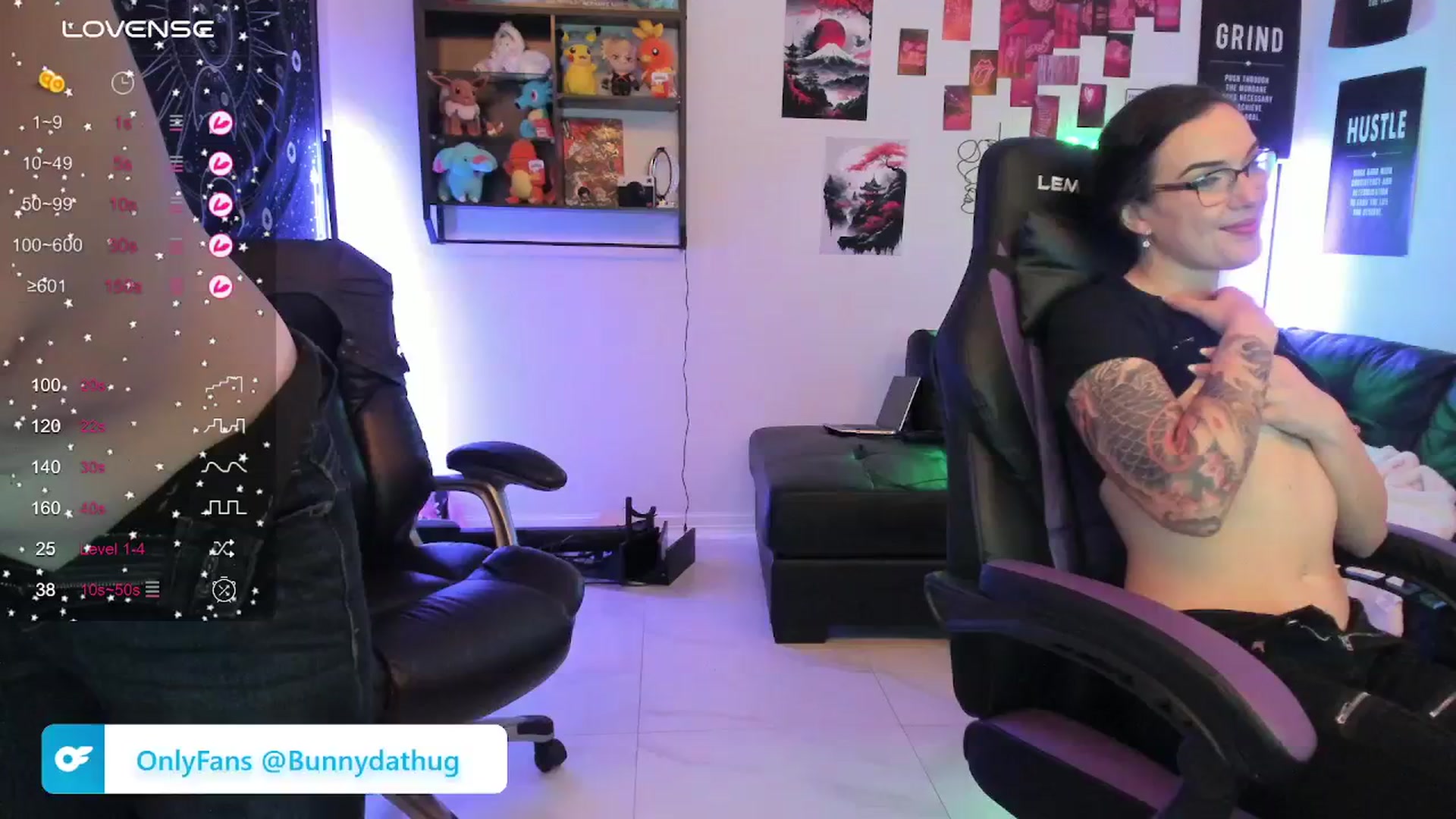 Gallery image thumbnail from Bunnydathug's myfreecams stream on, 01/17/2024, 22:02 image 16 of 20