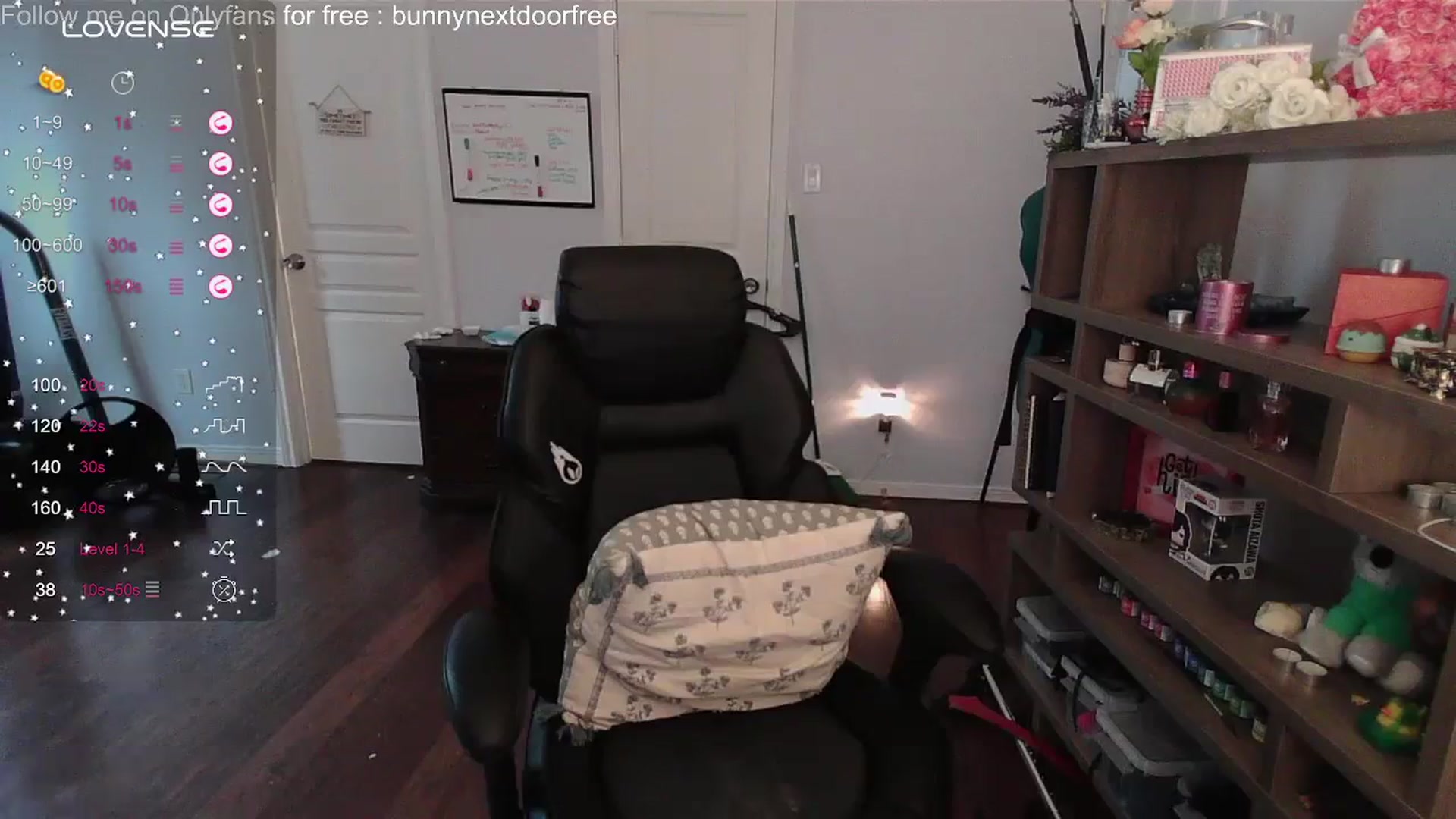 Gallery image thumbnail from Bunnydathug's myfreecams stream on, 02/03/2024, 15:56 image 13 of 20
