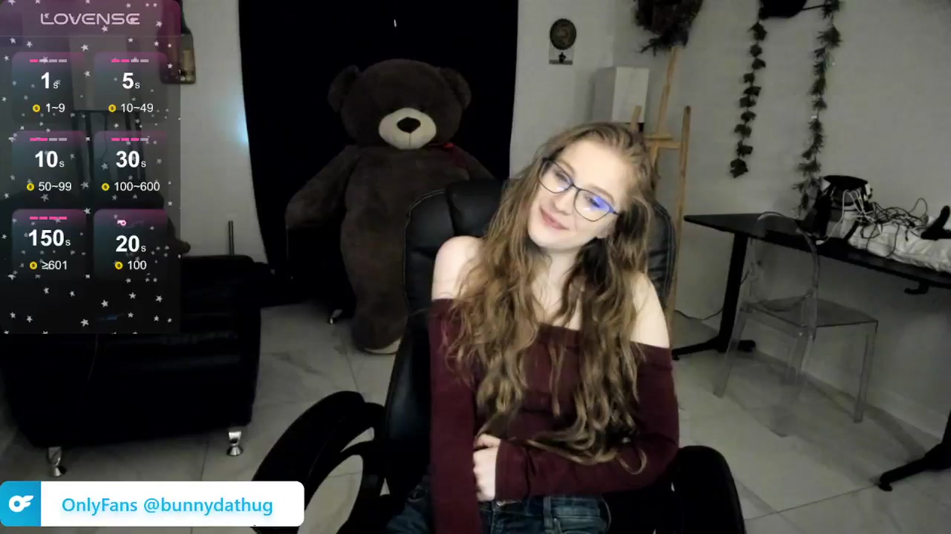 Gallery image thumbnail from Bunnydathug's myfreecams stream on, 03/02/2024, 14:20 image 5 of 20