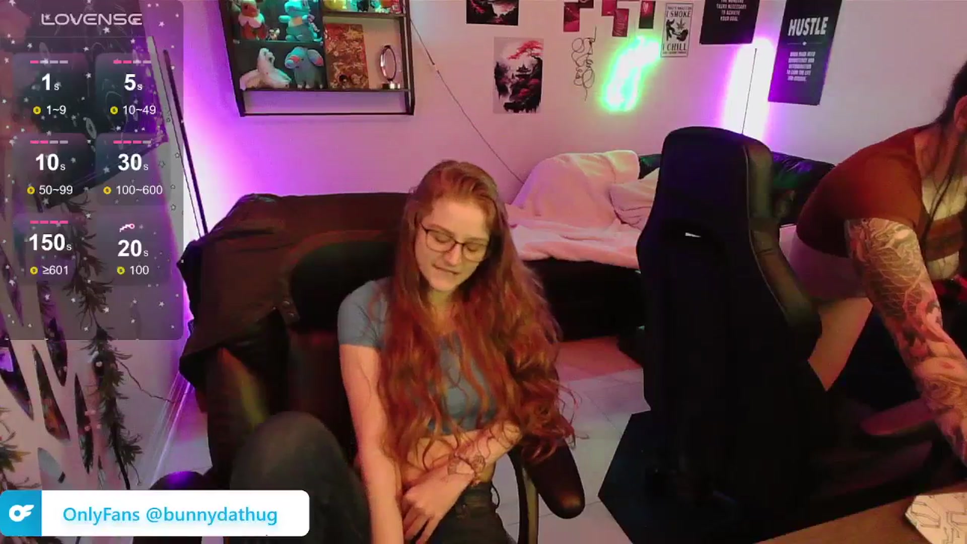 Gallery image thumbnail from Bunnydathug's myfreecams stream on, 03/04/2024, 18:52 image 5 of 20