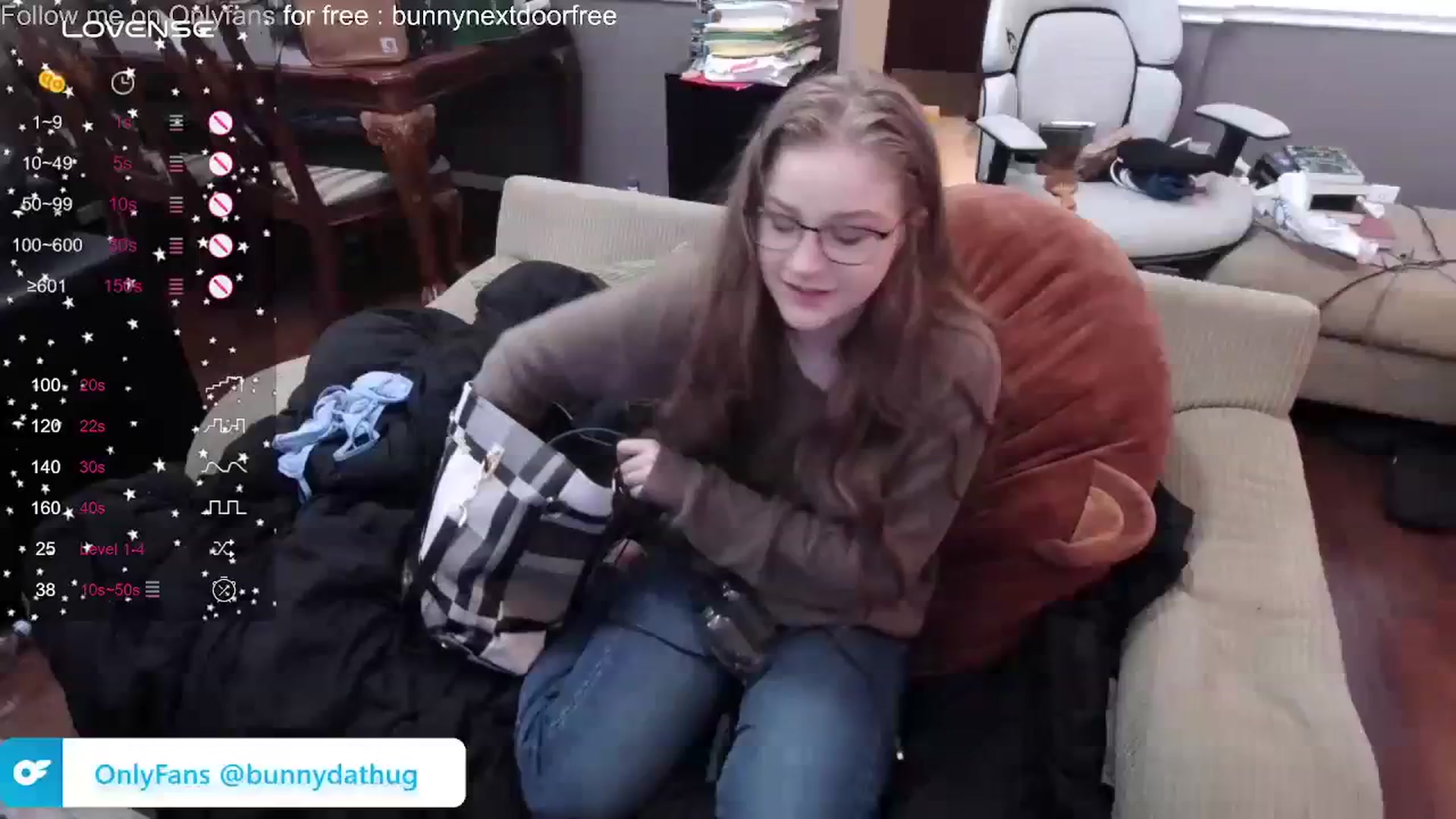 Gallery image thumbnail from Bunnydathug's myfreecams stream on, 03/08/2024, 14:17 image 18 of 20