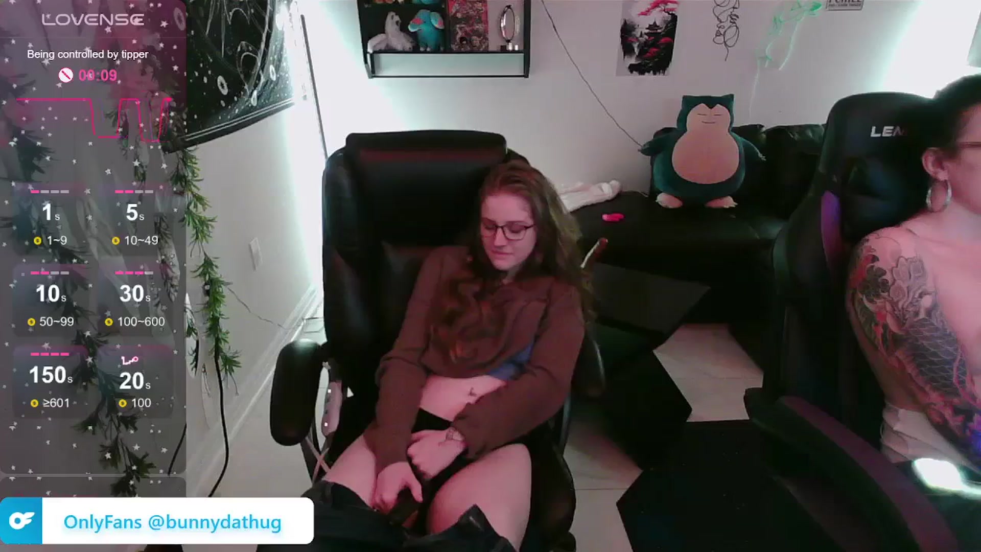 Gallery image thumbnail from Bunnydathug's myfreecams stream on, 03/08/2024, 19:00 image 8 of 20