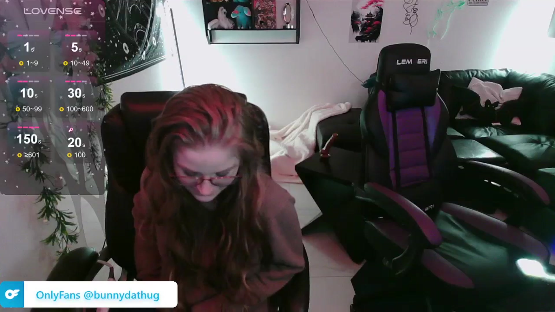 Gallery image thumbnail from Bunnydathug's myfreecams stream on, 03/08/2024, 19:00 image 11 of 20