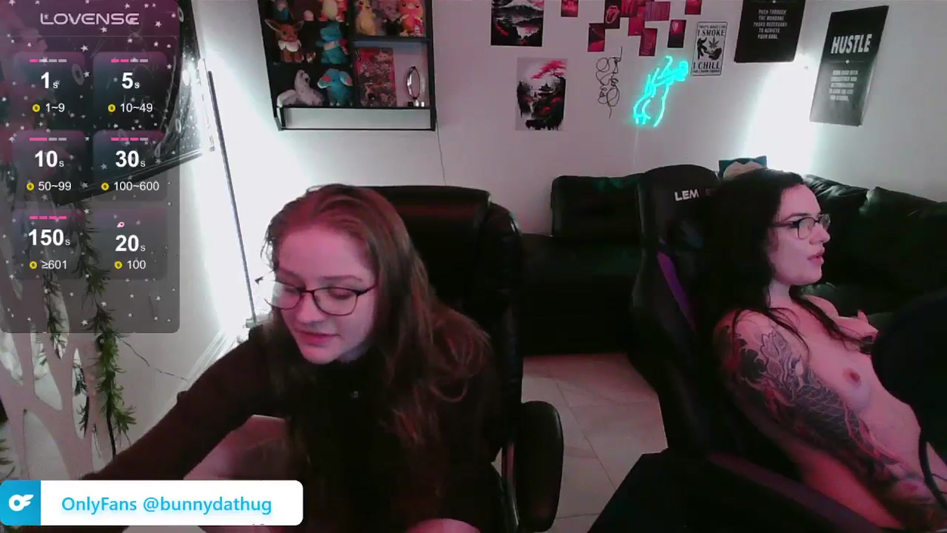 Gallery image thumbnail from Bunnydathug's myfreecams stream on, 03/11/2024, 19:47 image 15 of 20