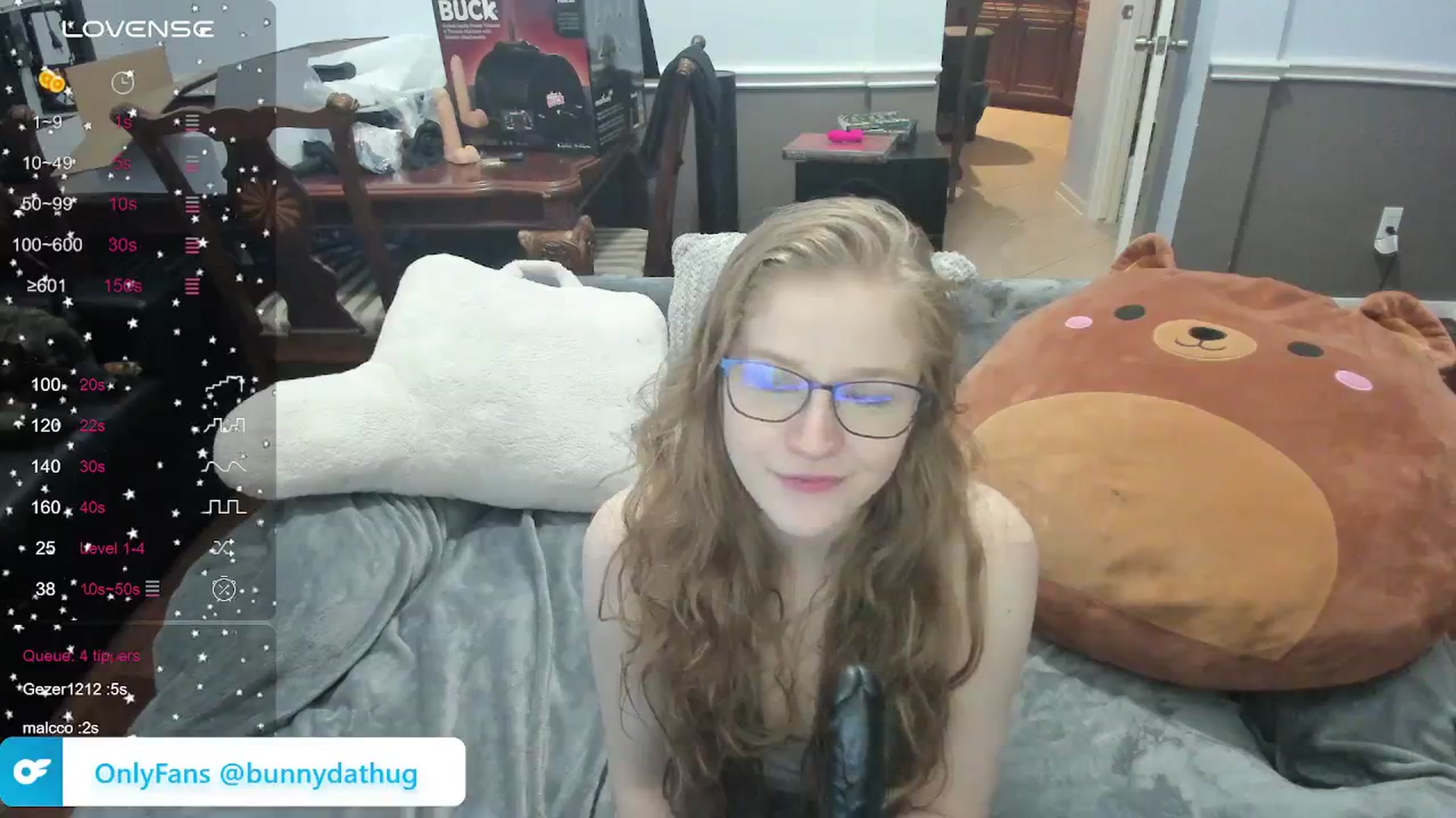 Gallery image thumbnail from Bunnydathug's myfreecams stream on, 03/23/2024, 12:23 image 12 of 20