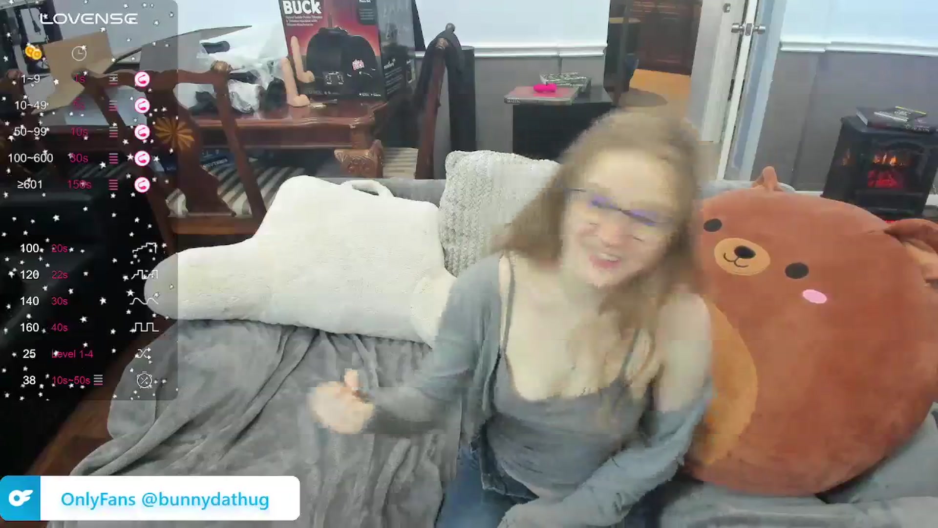 Gallery image thumbnail from Bunnydathug's myfreecams stream on, 03/23/2024, 14:12 image 11 of 20