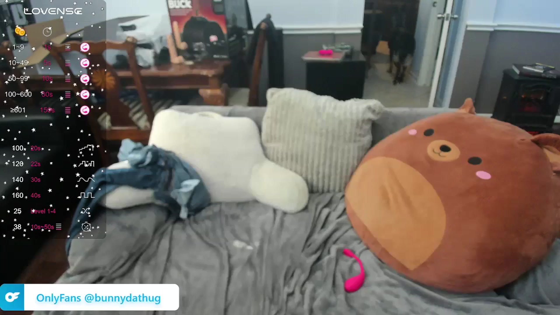 Gallery image thumbnail from Bunnydathug's myfreecams stream on, 03/23/2024, 15:29 image 4 of 20