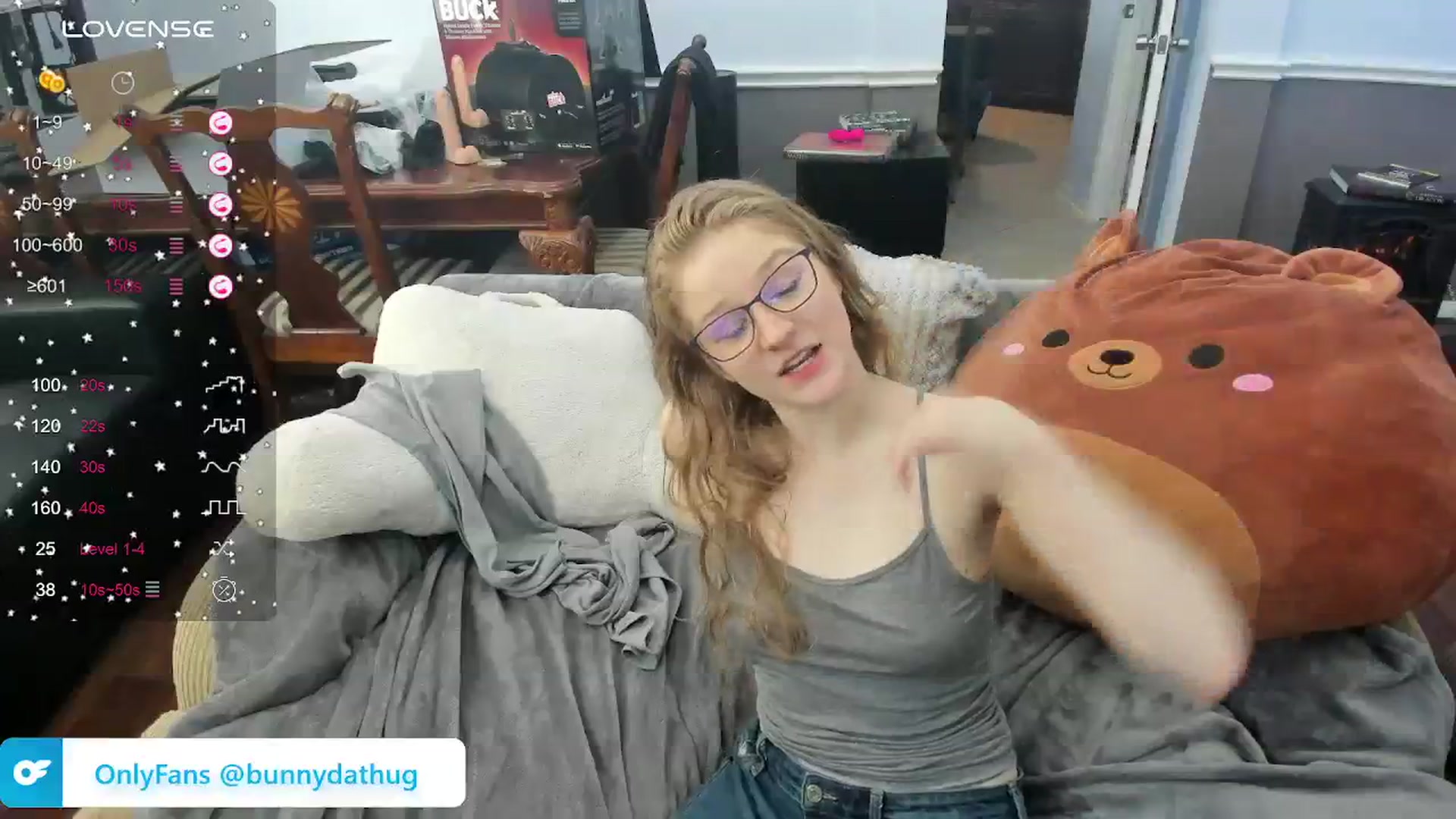 Gallery image thumbnail from Bunnydathug's myfreecams stream on, 03/23/2024, 17:09 image 2 of 20