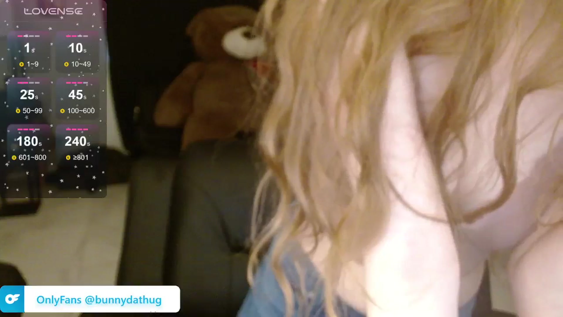 Gallery image thumbnail from Bunnydathug's myfreecams stream on, 03/27/2024, 15:16 image 17 of 20