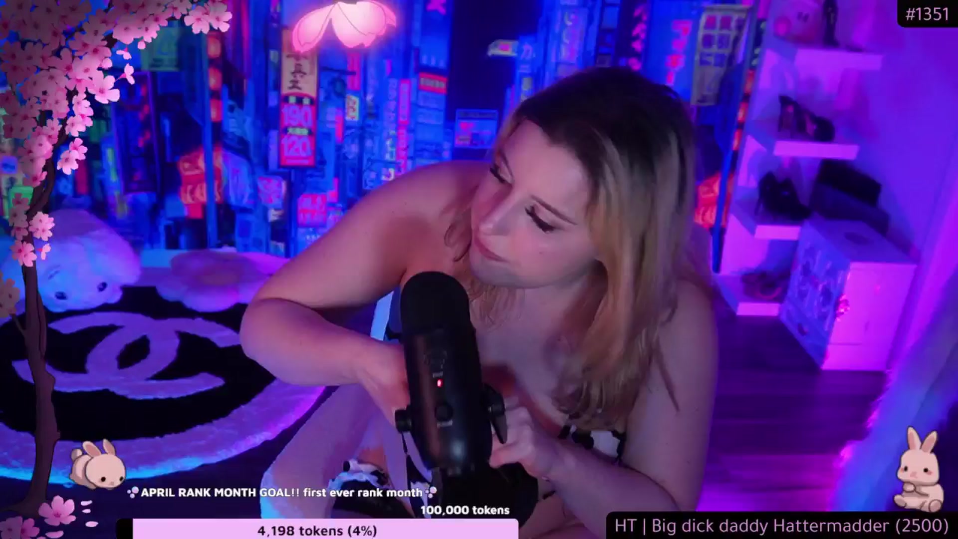 Gallery image thumbnail from Bunnyelena's myfreecams stream on, 04/11/2025, 06:17 image 11 of 20