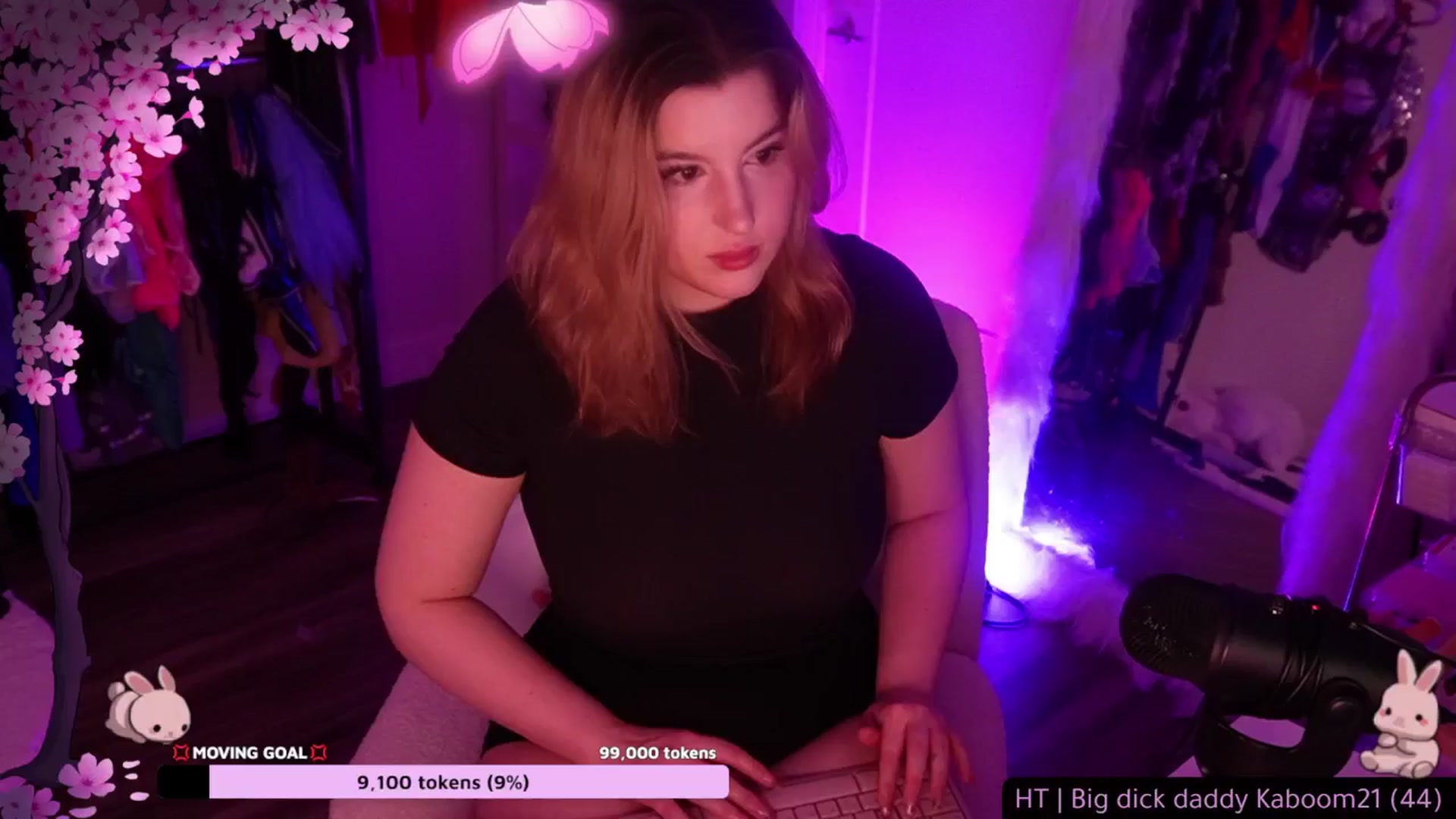 Gallery image thumbnail from Bunnyelena's myfreecams stream on, 05/29/2025, 09:48 image 17 of 20