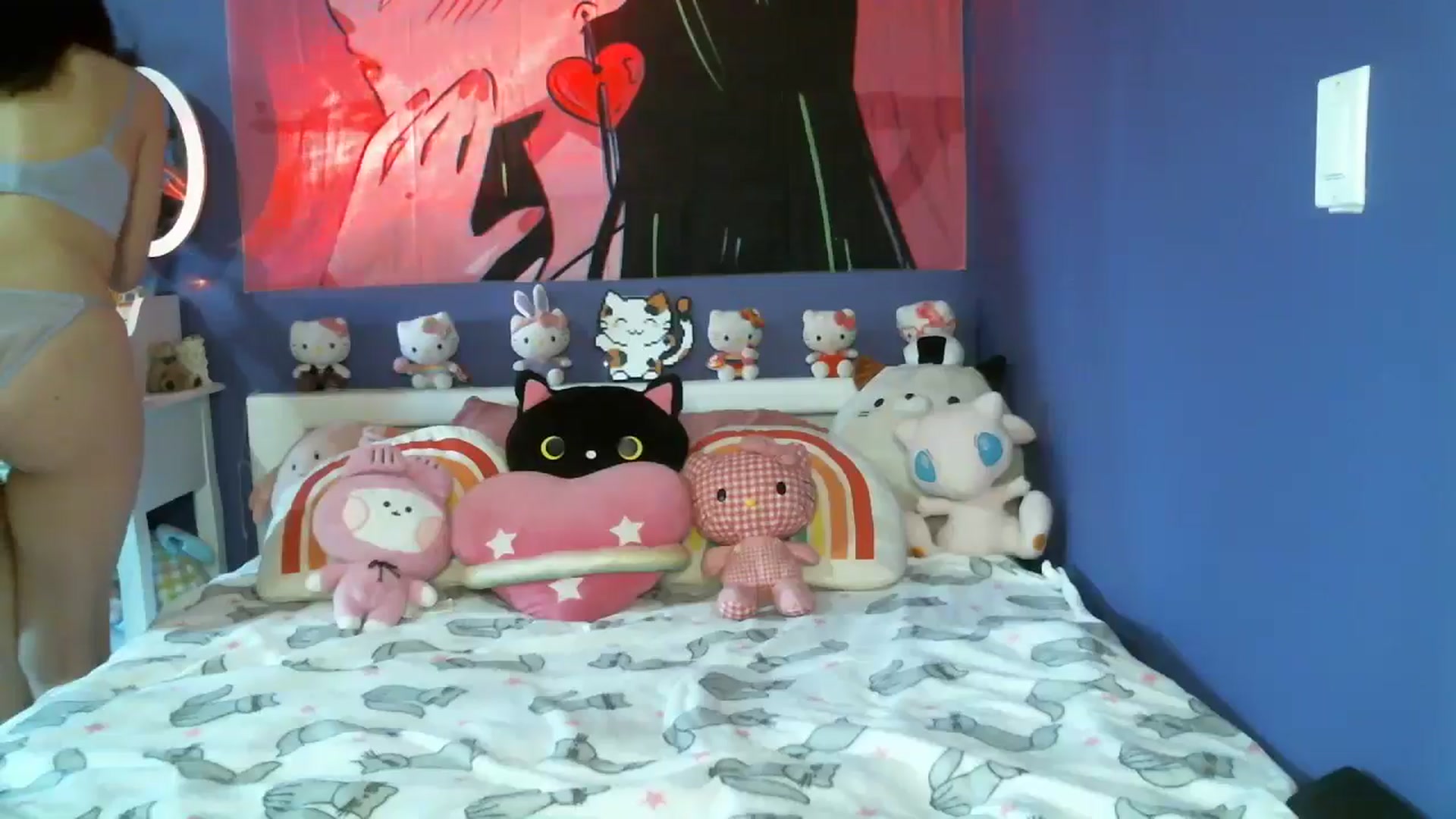 Gallery image thumbnail from BunnyluvXOXO's myfreecams stream on, 07/17/2024, 21:45 image 9 of 20