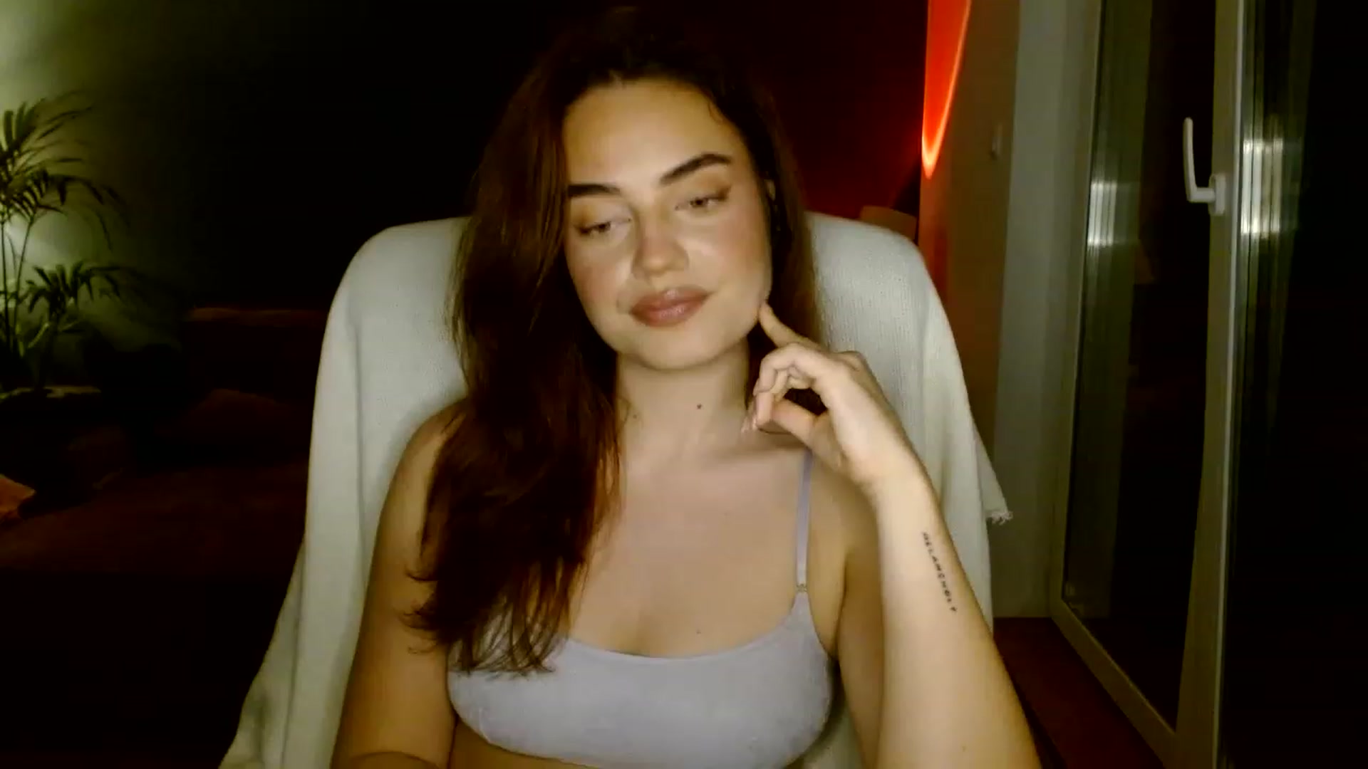 Gallery image thumbnail from Burlsquelena's myfreecams stream on, 05/31/2023, 22:34 image 19 of 20