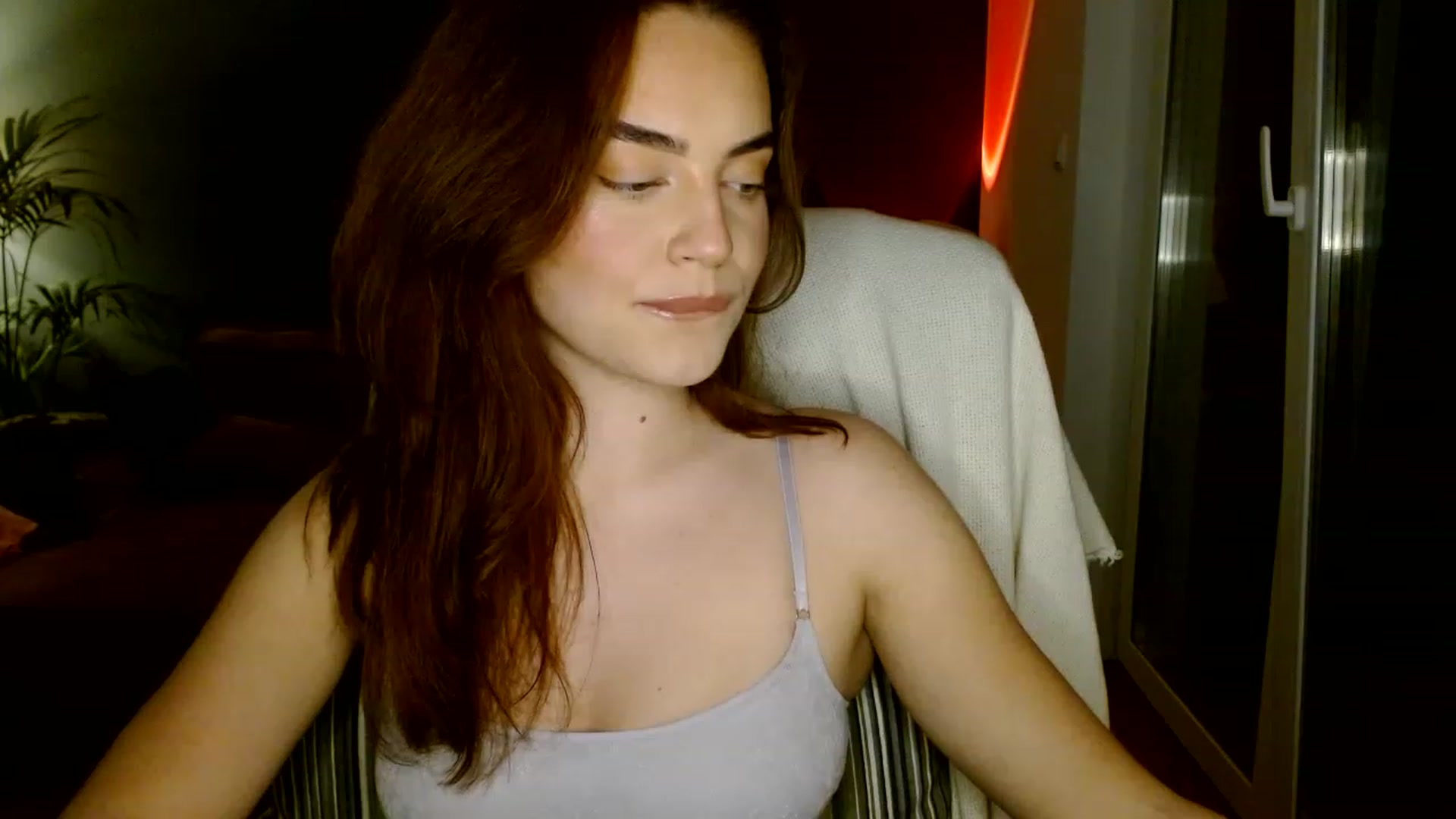 Gallery image thumbnail from Burlsquelena's myfreecams stream on, 06/01/2023, 24:03 image 5 of 20