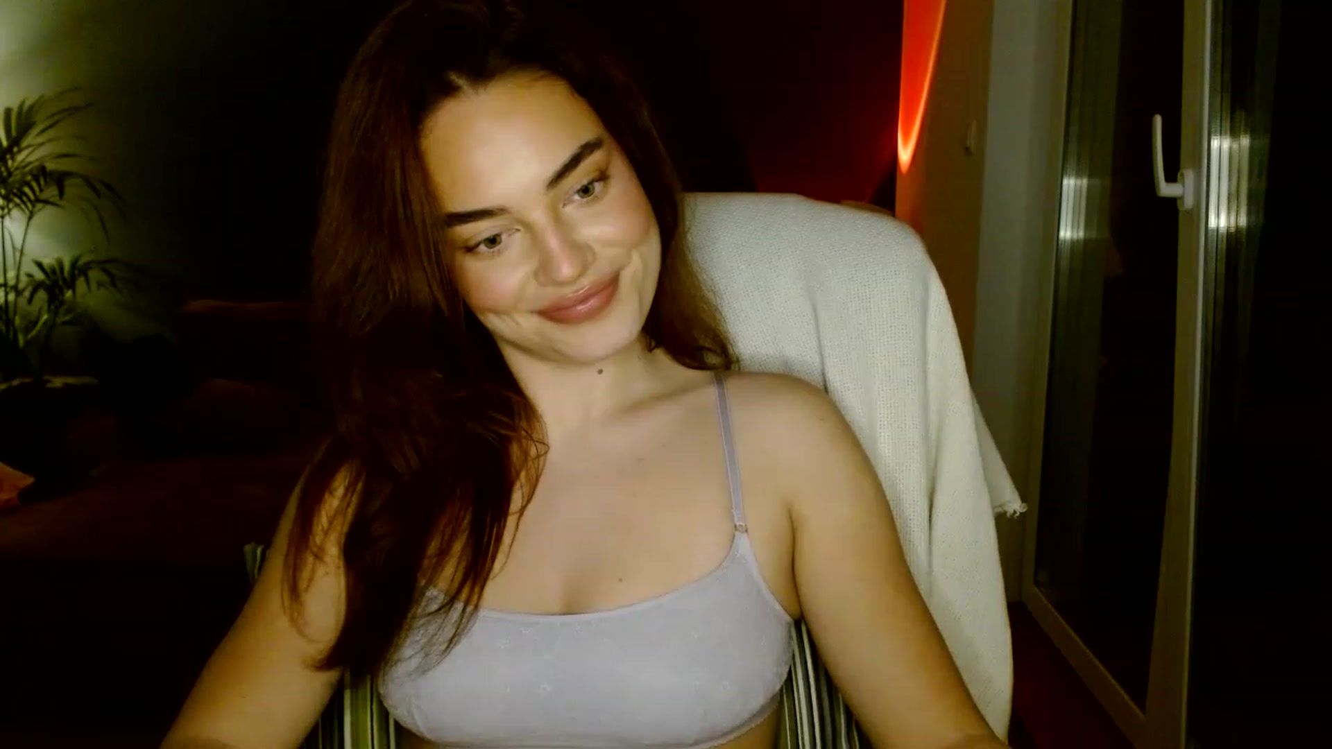 Gallery image thumbnail from Burlsquelena's myfreecams stream on, 06/01/2023, 24:03 image 9 of 20