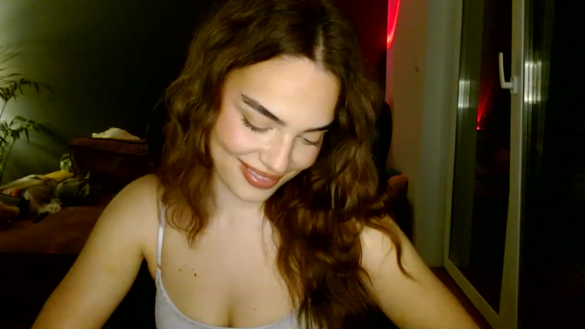 Gallery image thumbnail from Burlsquelena's myfreecams stream on, 06/13/2023, 22:27 image 4 of 20