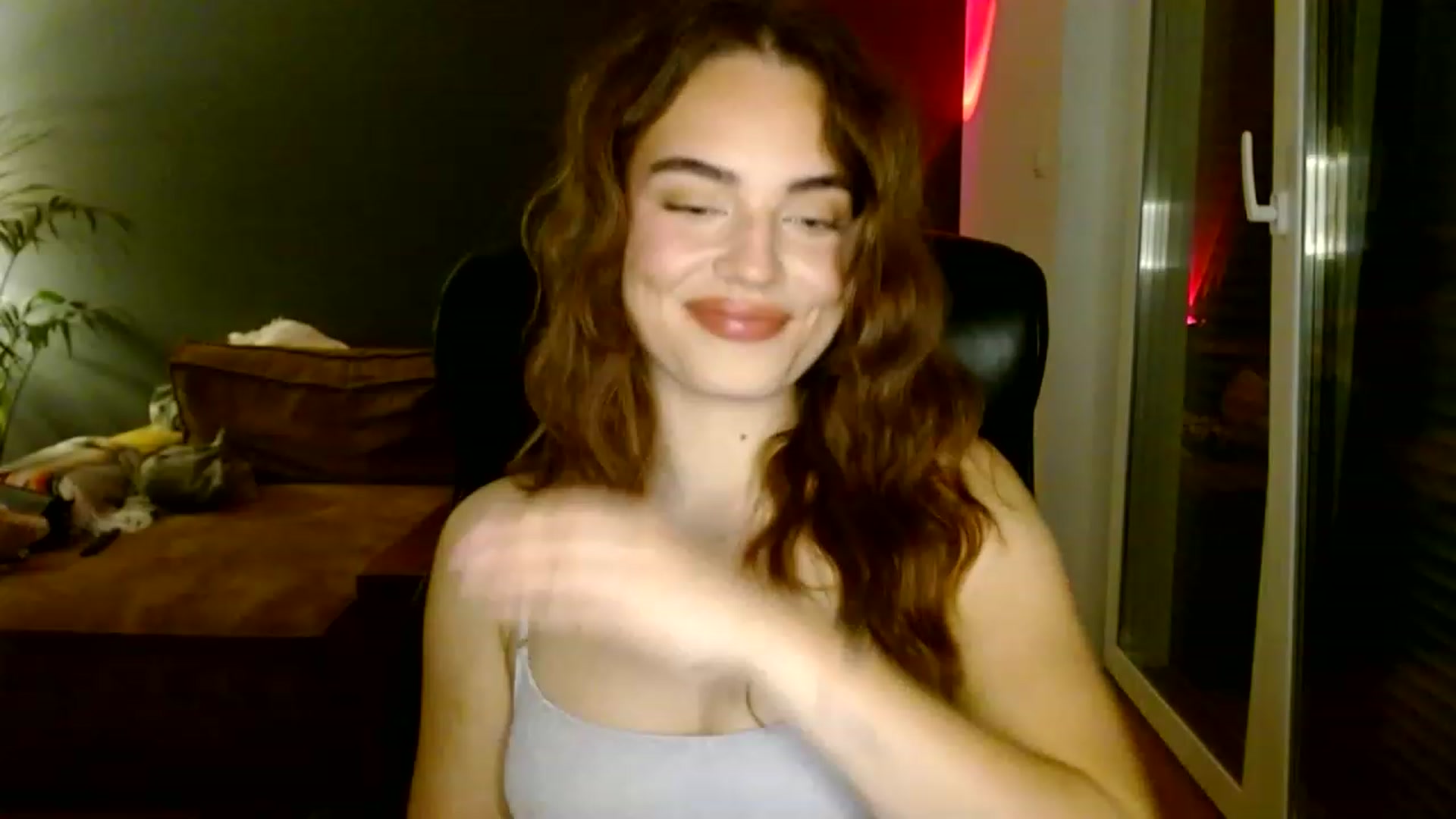 Gallery image thumbnail from Burlsquelena's myfreecams stream on, 06/13/2023, 22:27 image 2 of 20