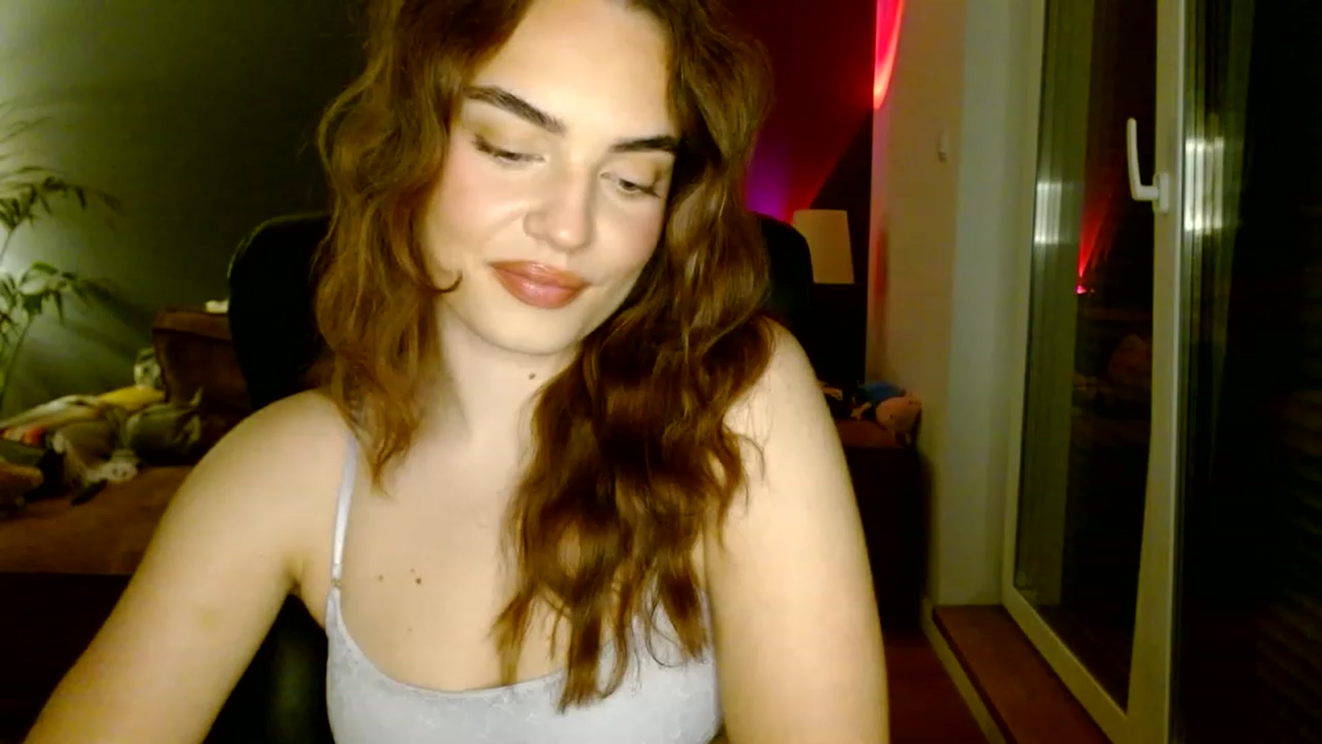 Gallery image thumbnail from Burlsquelena's myfreecams stream on, 06/13/2023, 22:27 image 7 of 20