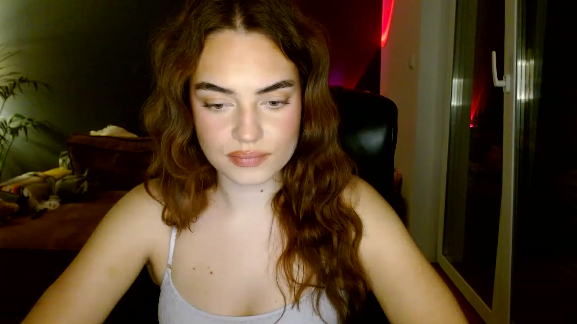 Gallery image thumbnail from Burlsquelena's myfreecams stream on, 06/13/2023, 22:27 image 19 of 20