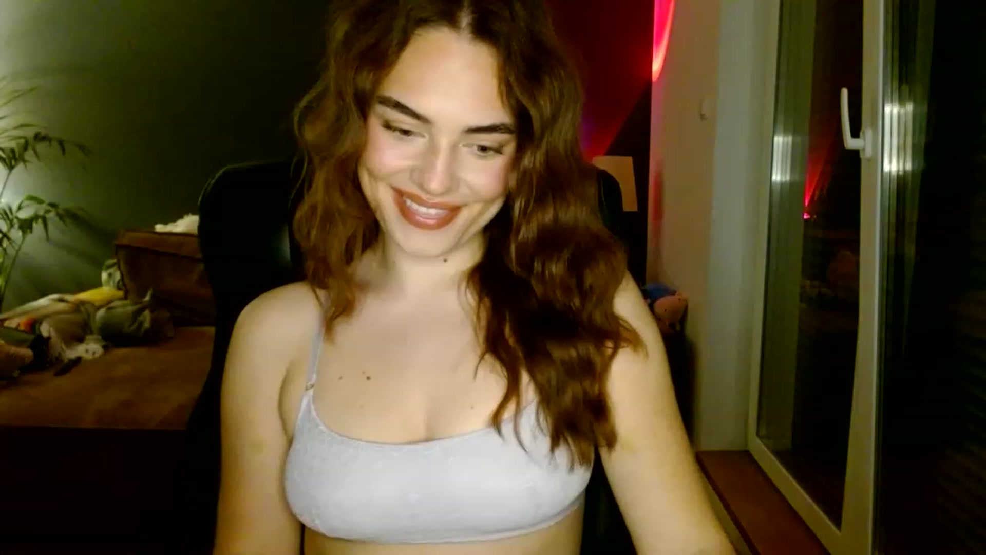 Gallery image thumbnail from Burlsquelena's myfreecams stream on, 06/13/2023, 22:27 image 6 of 20