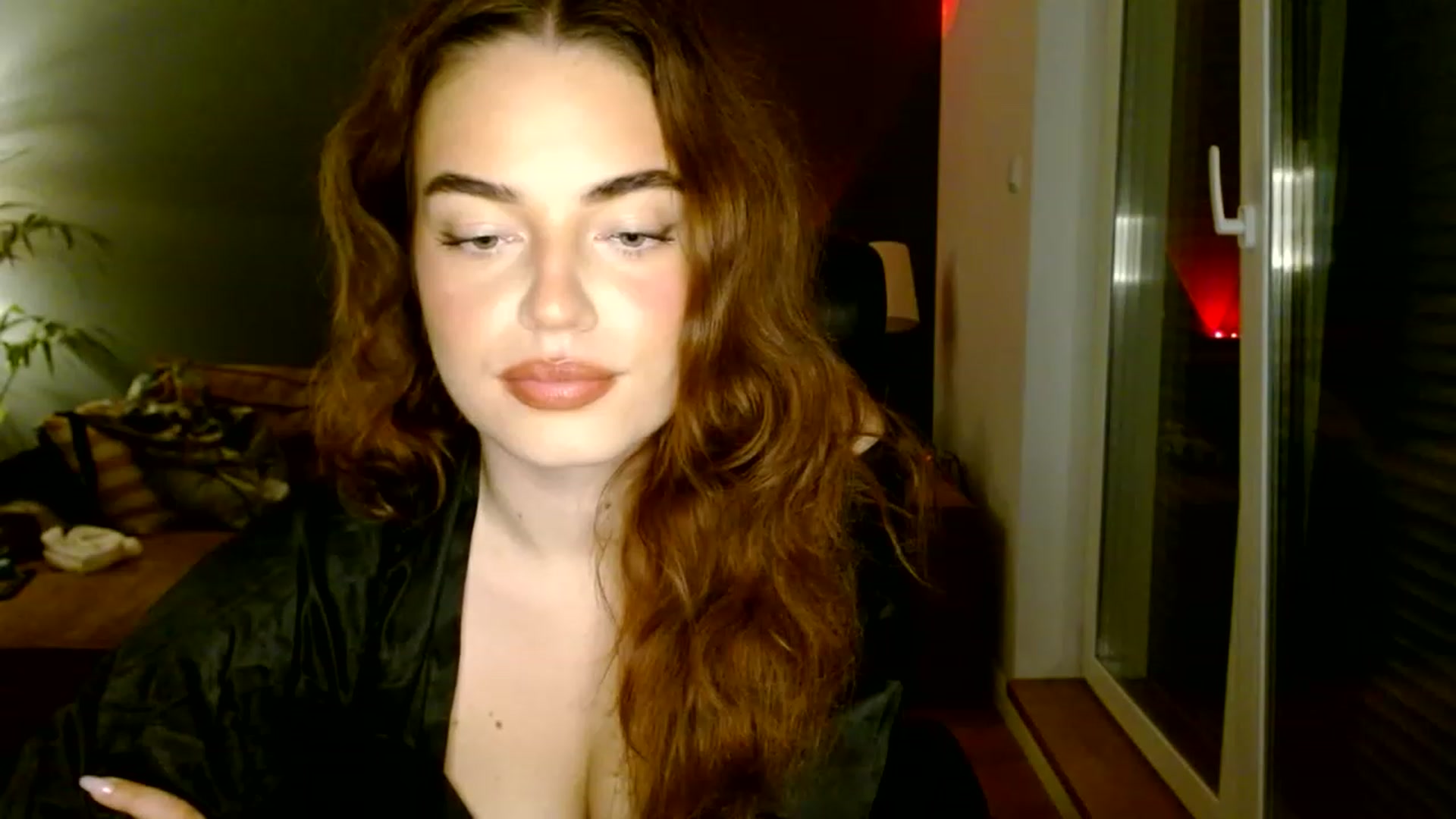 Gallery image thumbnail from Burlsquelena's myfreecams stream on, 06/22/2023, 21:31 image 20 of 20