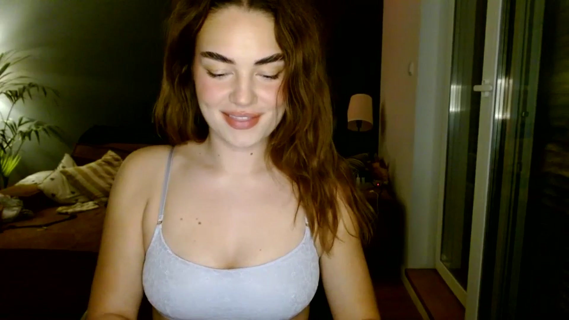 Gallery image thumbnail from Burlsquelena's myfreecams stream on, 07/09/2023, 23:24 image 6 of 20