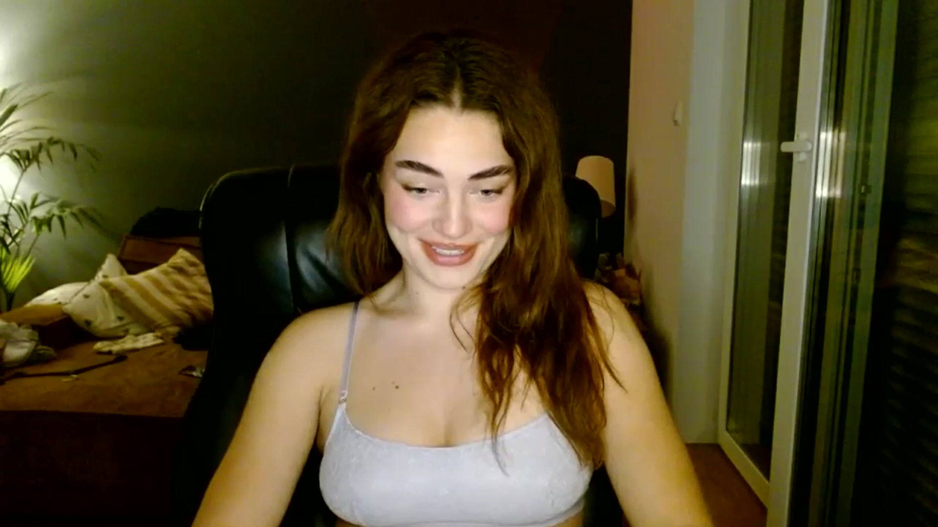 Gallery image thumbnail from Burlsquelena's myfreecams stream on, 07/09/2023, 23:24 image 2 of 20