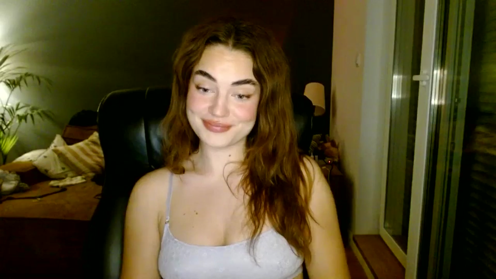 Gallery image thumbnail from Burlsquelena's myfreecams stream on, 07/09/2023, 23:24 image 3 of 20