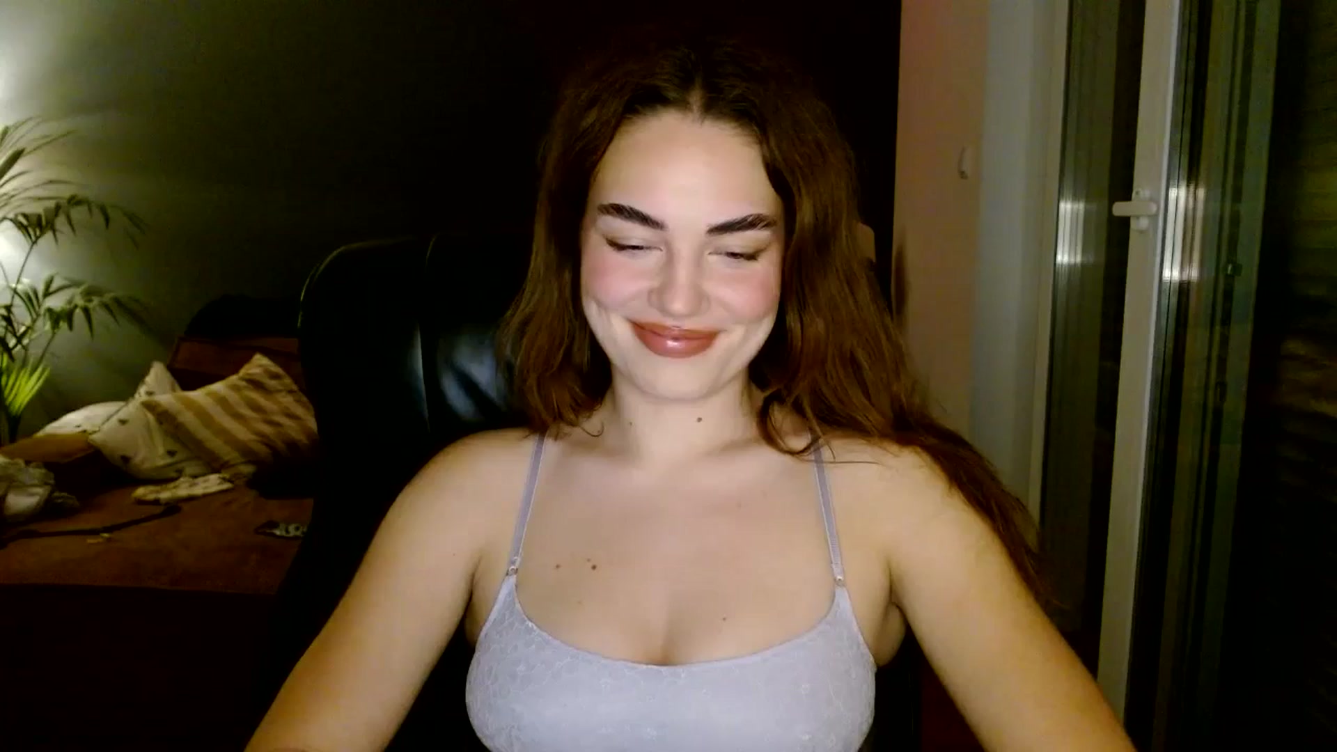 Gallery image thumbnail from Burlsquelena's myfreecams stream on, 07/09/2023, 23:24 image 1 of 20
