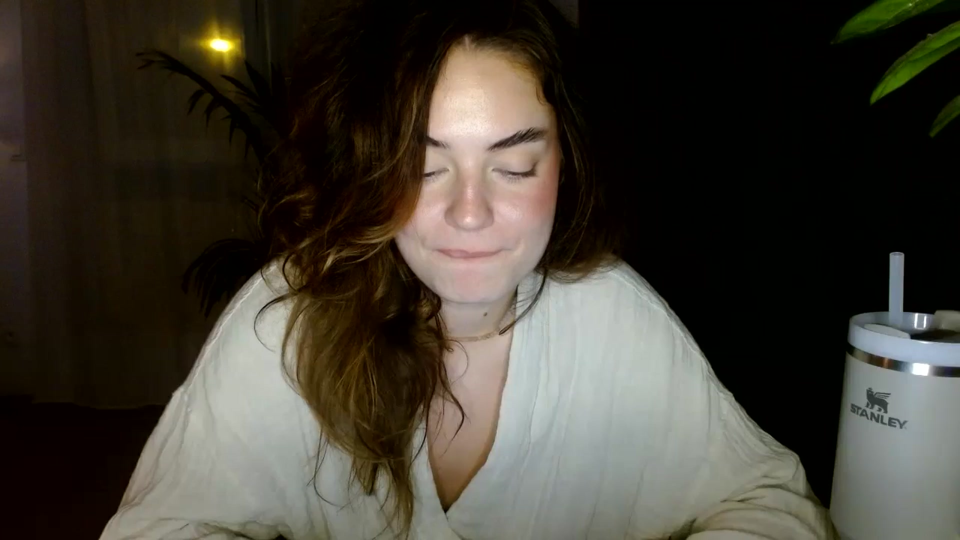 Gallery image thumbnail from Burlsquelena's myfreecams stream on, 08/01/2024, 24:39 image 1 of 20