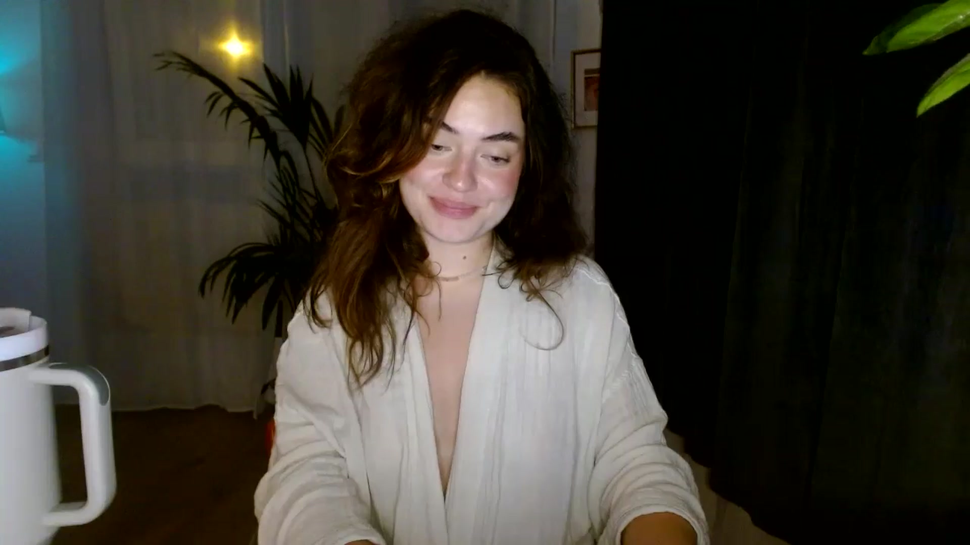 Gallery image thumbnail from Burlsquelena's myfreecams stream on, 08/01/2024, 01:37 image 6 of 20