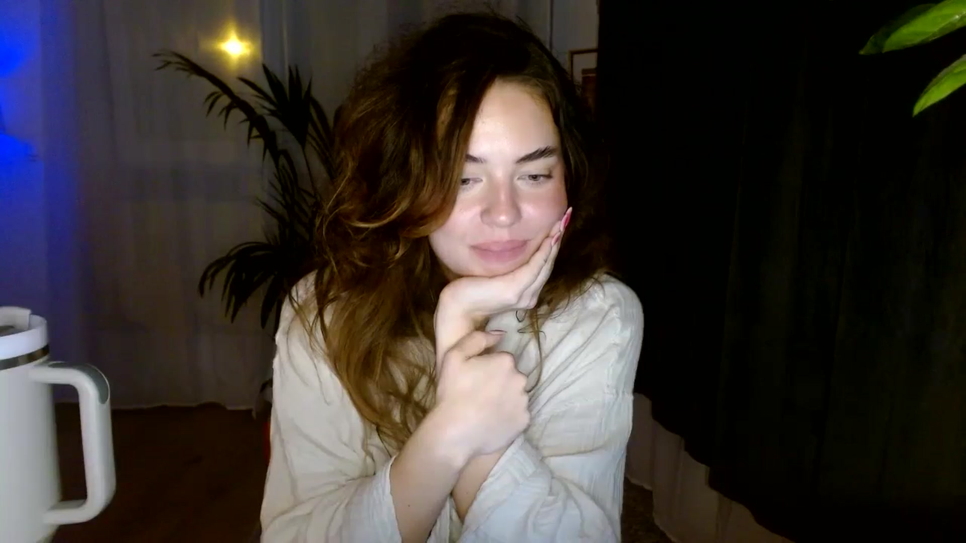 Gallery image thumbnail from Burlsquelena's myfreecams stream on, 08/01/2024, 01:37 image 5 of 20