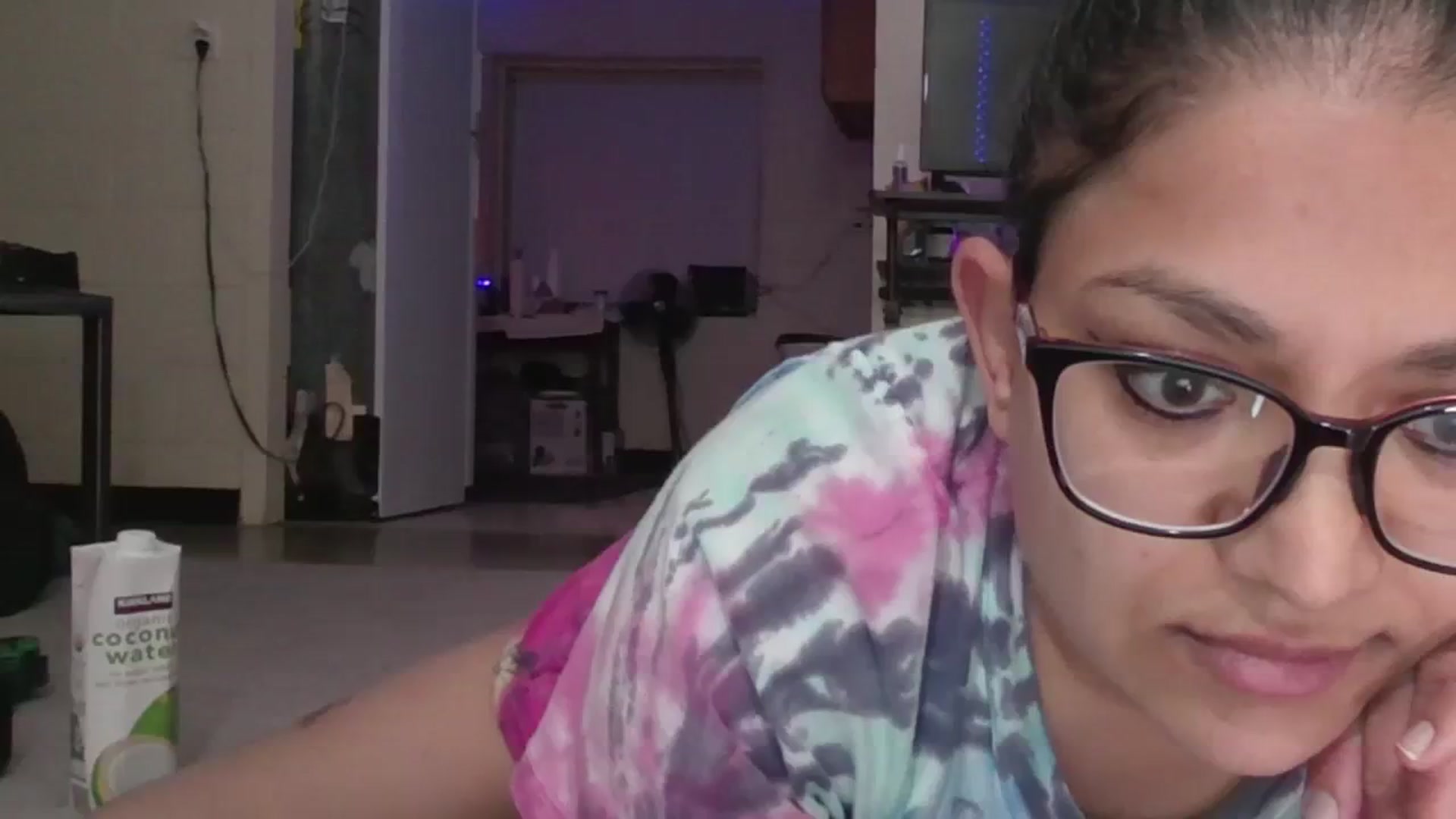 Gallery image thumbnail from Bushy_Goddess's myfreecams stream on, 02/14/2024, 10:19 image 18 of 20