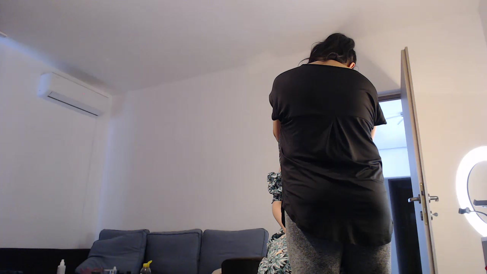 Gallery image thumbnail from BustyGeoBabyX's myfreecams stream on, 05/20/2023, 11:10 image 11 of 20