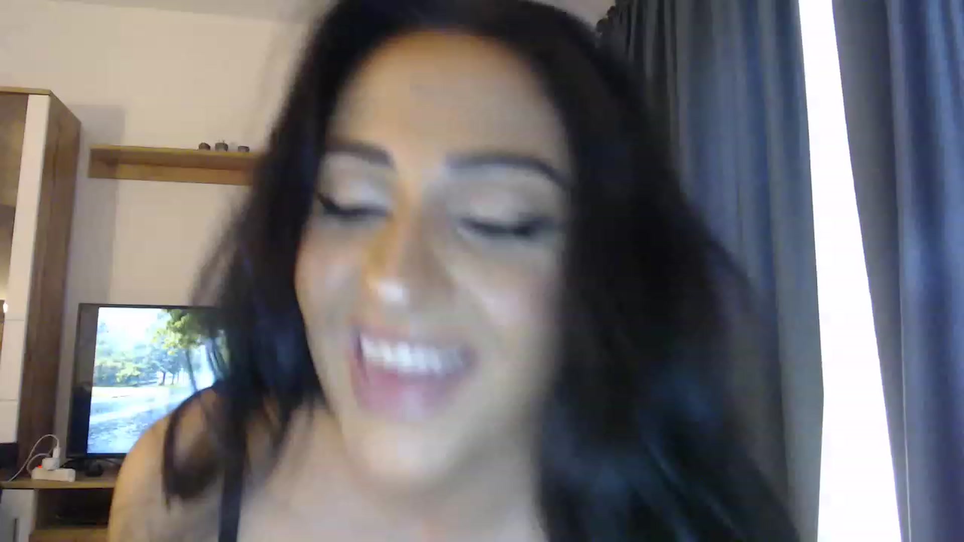 Gallery image thumbnail from BustyGeoBabyX's myfreecams stream on, 06/09/2023, 14:11 image 14 of 20