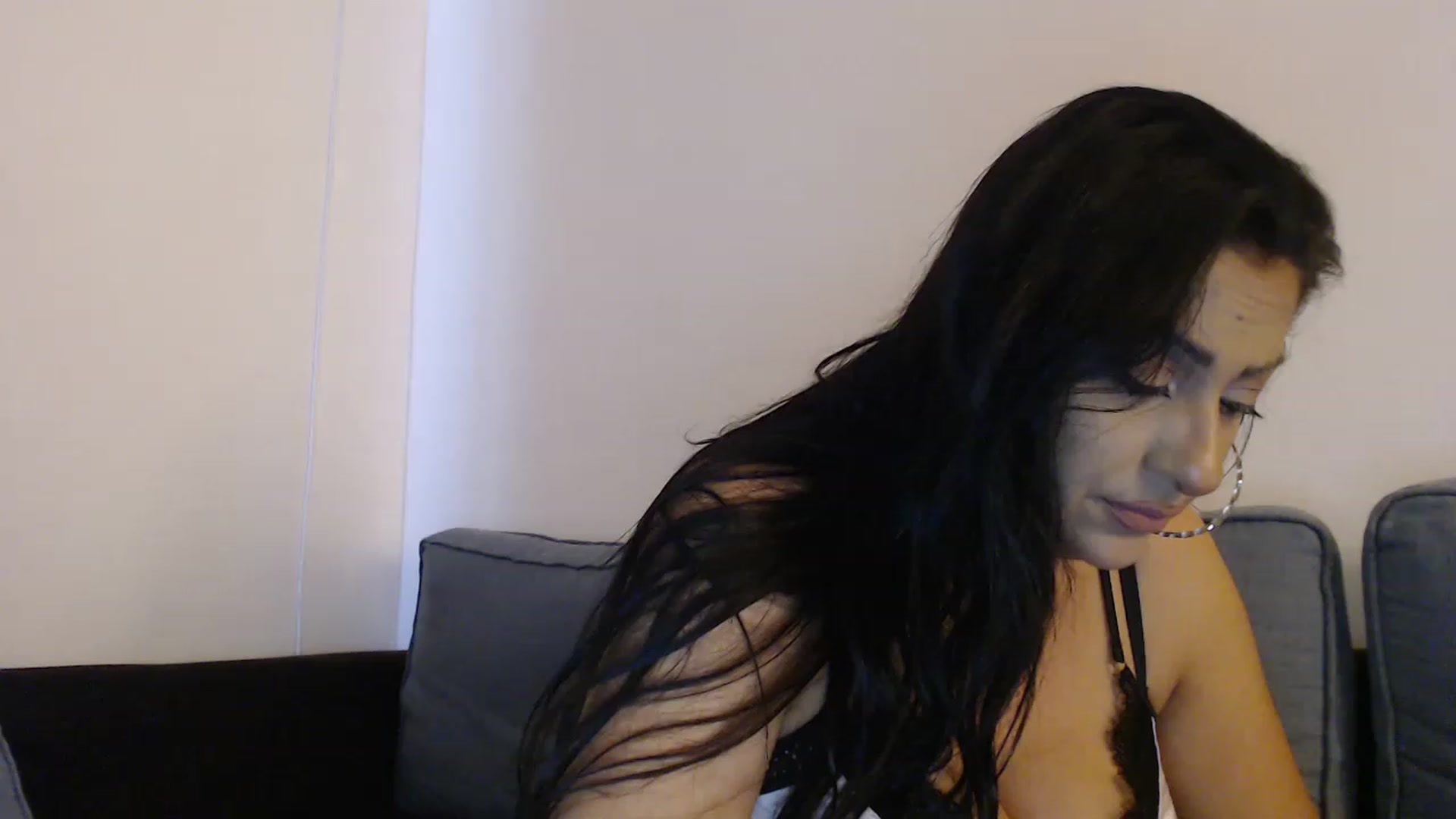 Gallery image thumbnail from BustyGeoBabyX's myfreecams stream on, 06/12/2023, 13:58 image 5 of 20