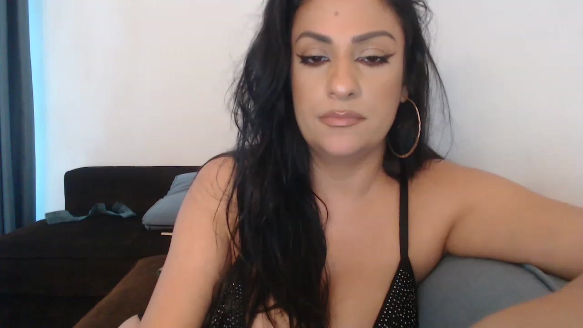 Gallery image thumbnail from BustyGeoBabyX's myfreecams stream on, 06/15/2023, 13:17 image 18 of 20