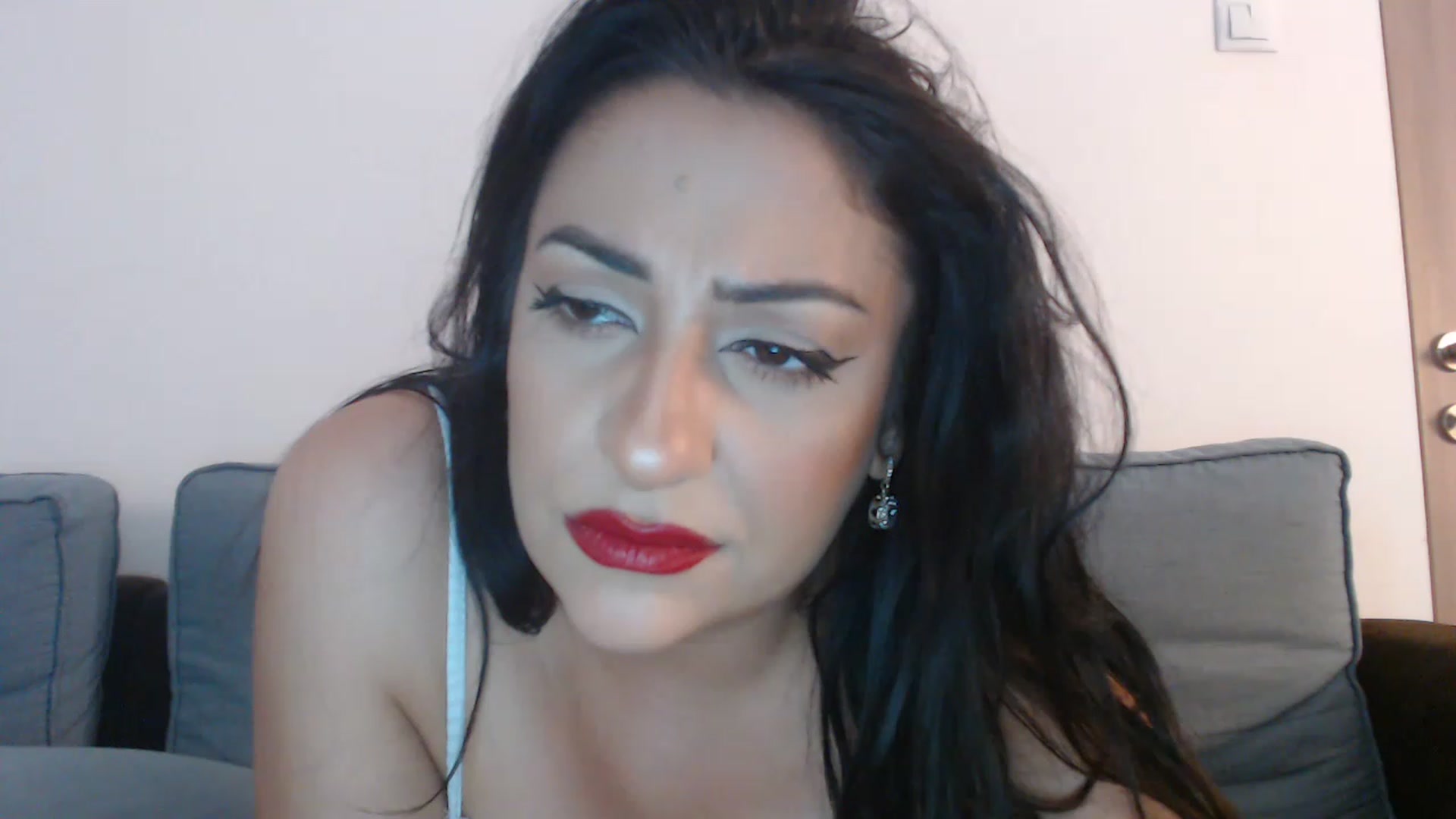 Gallery image thumbnail from BustyGeoBabyX's myfreecams stream on, 06/20/2023, 12:30 image 17 of 20