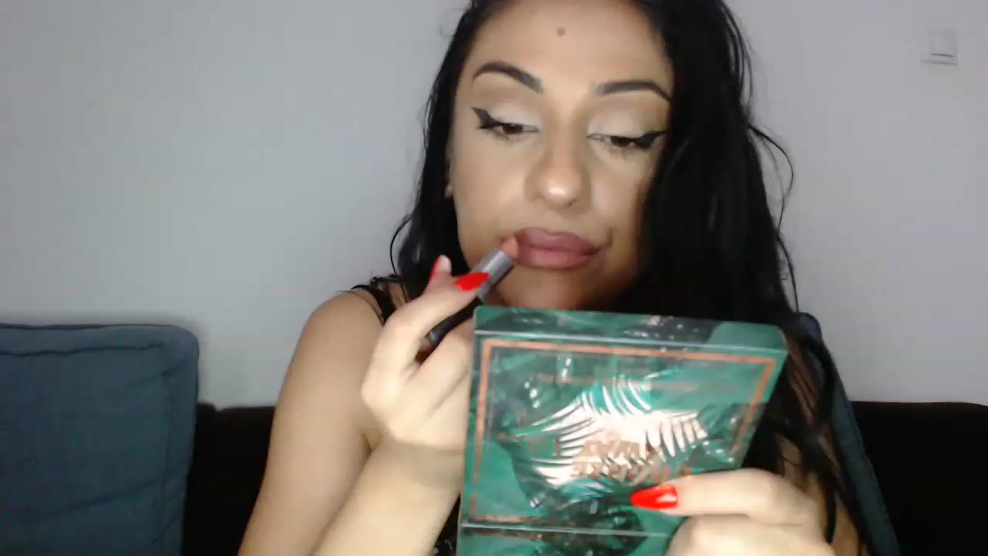 Gallery image thumbnail from BustyGeoBabyX's myfreecams stream on, 06/28/2023, 11:34 image 13 of 20