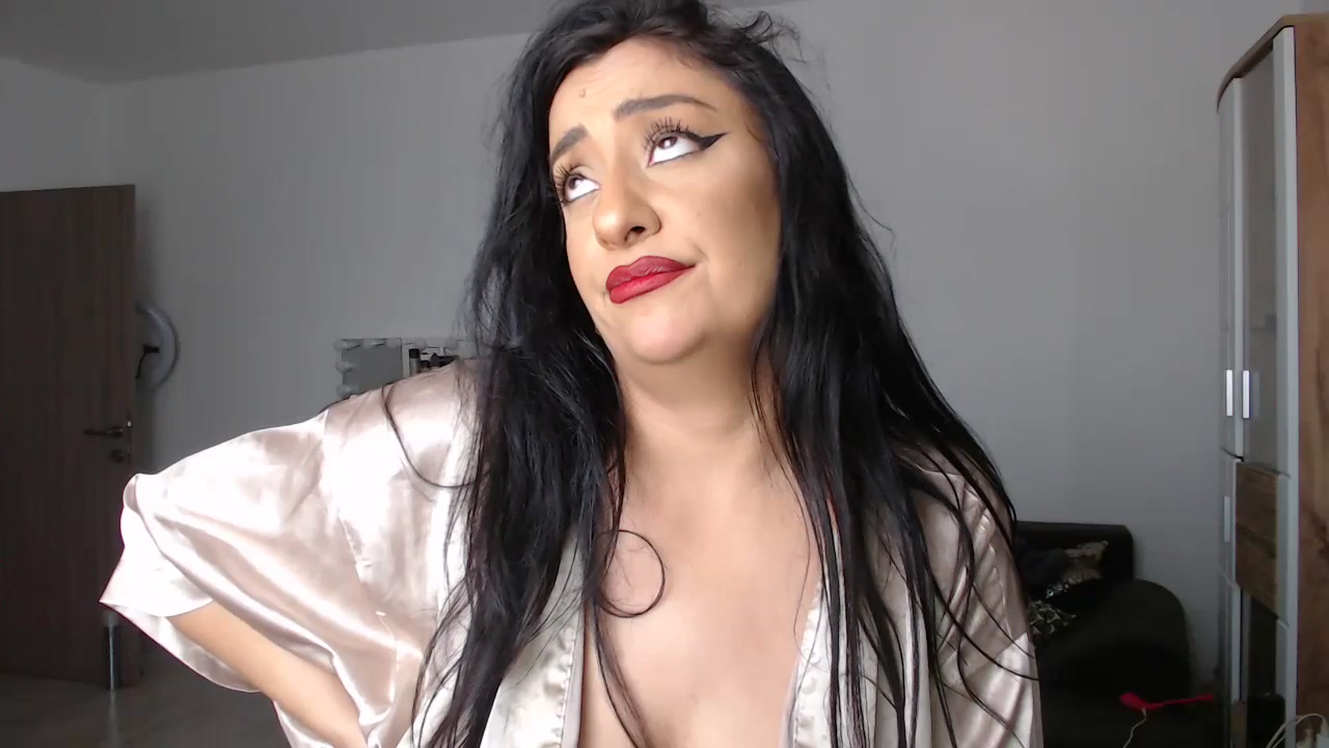 Gallery image thumbnail from BustyGeoBabyX's myfreecams stream on, 07/05/2023, 10:27 image 7 of 20