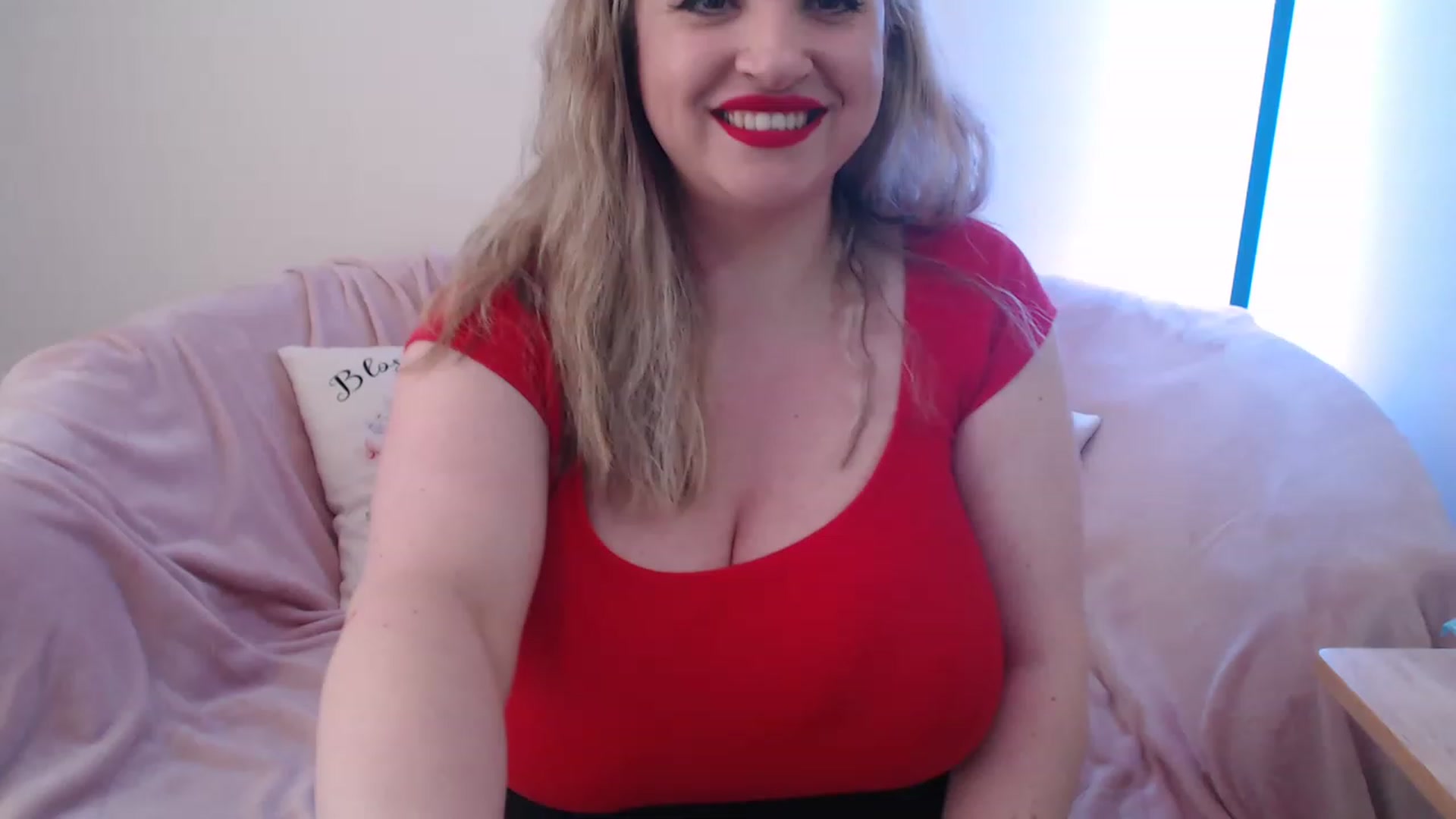 Gallery image thumbnail from BustyGirl00's myfreecams stream on, 04/12/2023, 14:07 image 19 of 20