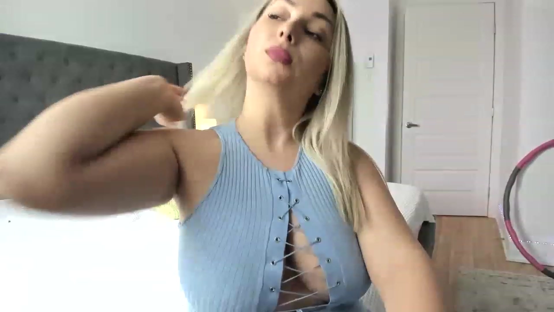 Gallery image thumbnail from BustyLeila's myfreecams stream on, 06/05/2023, 20:31 image 20 of 20