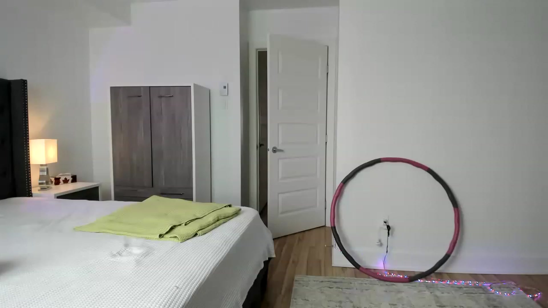 Gallery image thumbnail from BustyLeila's myfreecams stream on, 06/30/2023, 18:35 image 3 of 20