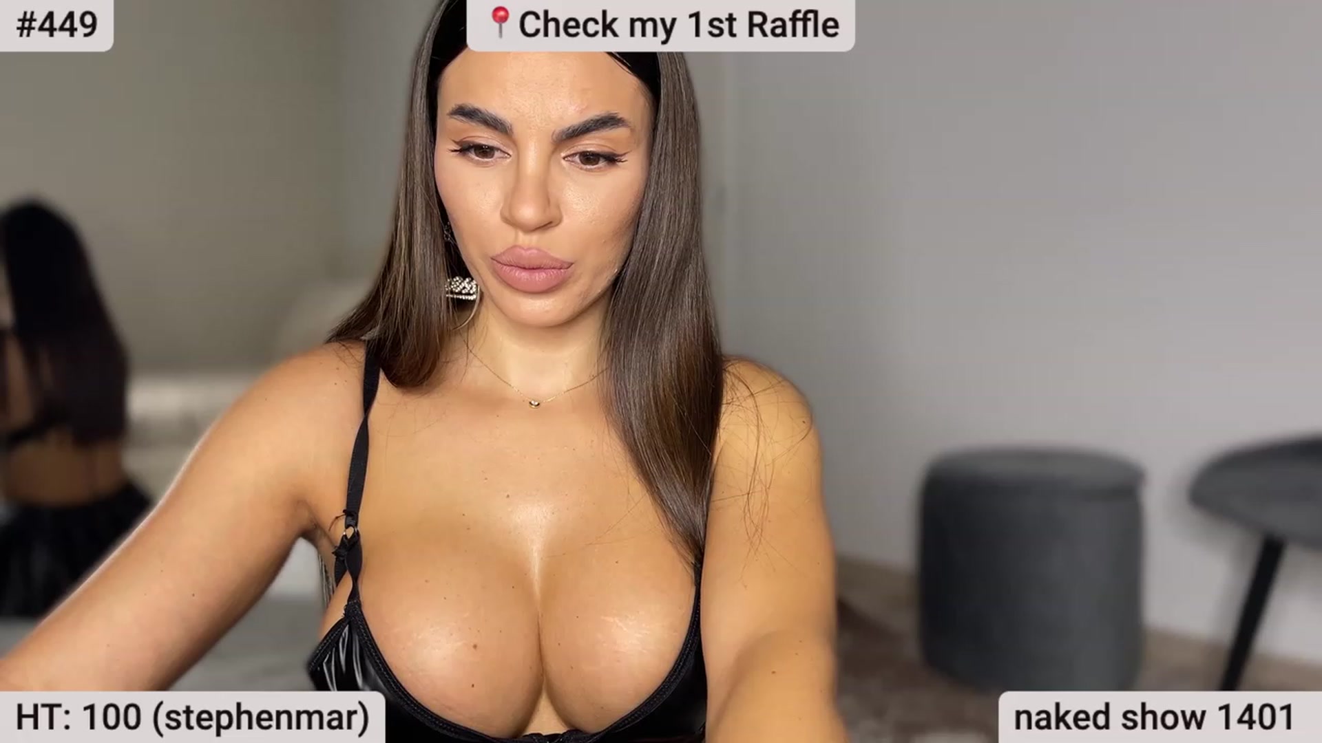 Gallery image thumbnail from BustyMiaaa's myfreecams stream on, 09/18/2023, 21:17 image 18 of 20