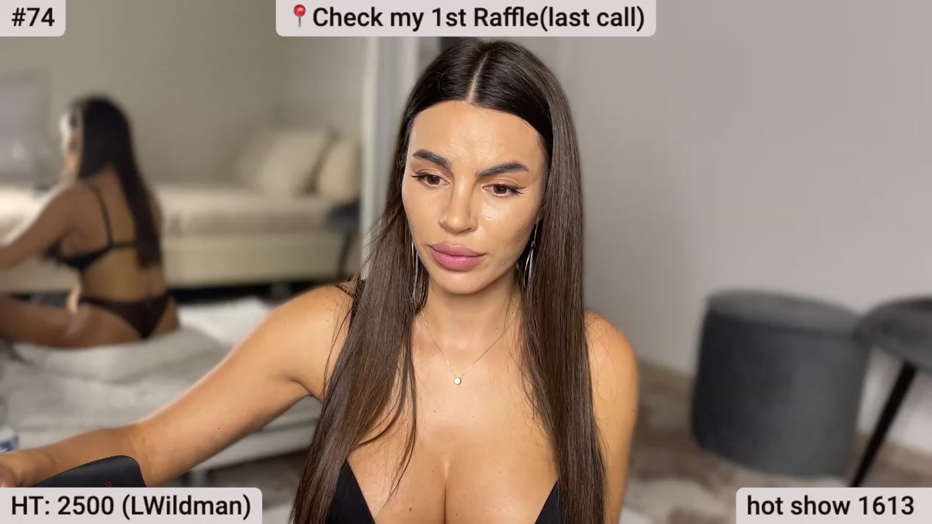 Gallery image thumbnail from BustyMiaaa's myfreecams stream on, 10/01/2023, 21:41 image 8 of 20