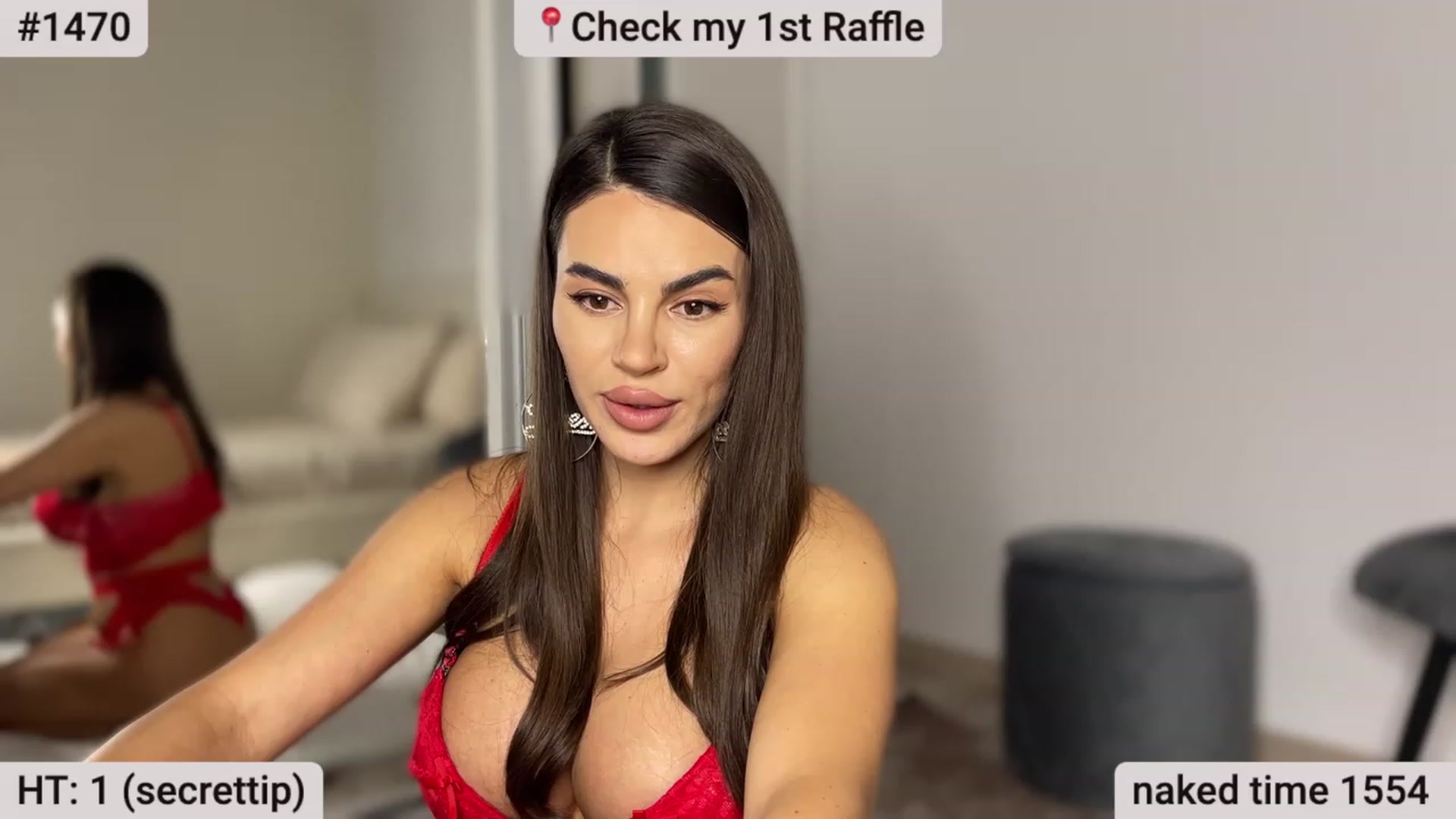 Gallery image thumbnail from BustyMiaaa's myfreecams stream on, 10/24/2023, 22:20 image 2 of 20
