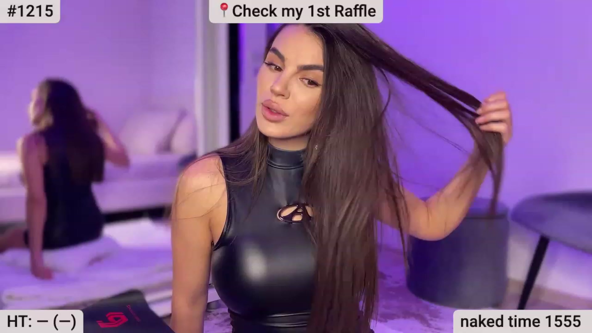 Gallery image thumbnail from BustyMiaaa's myfreecams stream on, 10/25/2023, 20:41 image 18 of 20