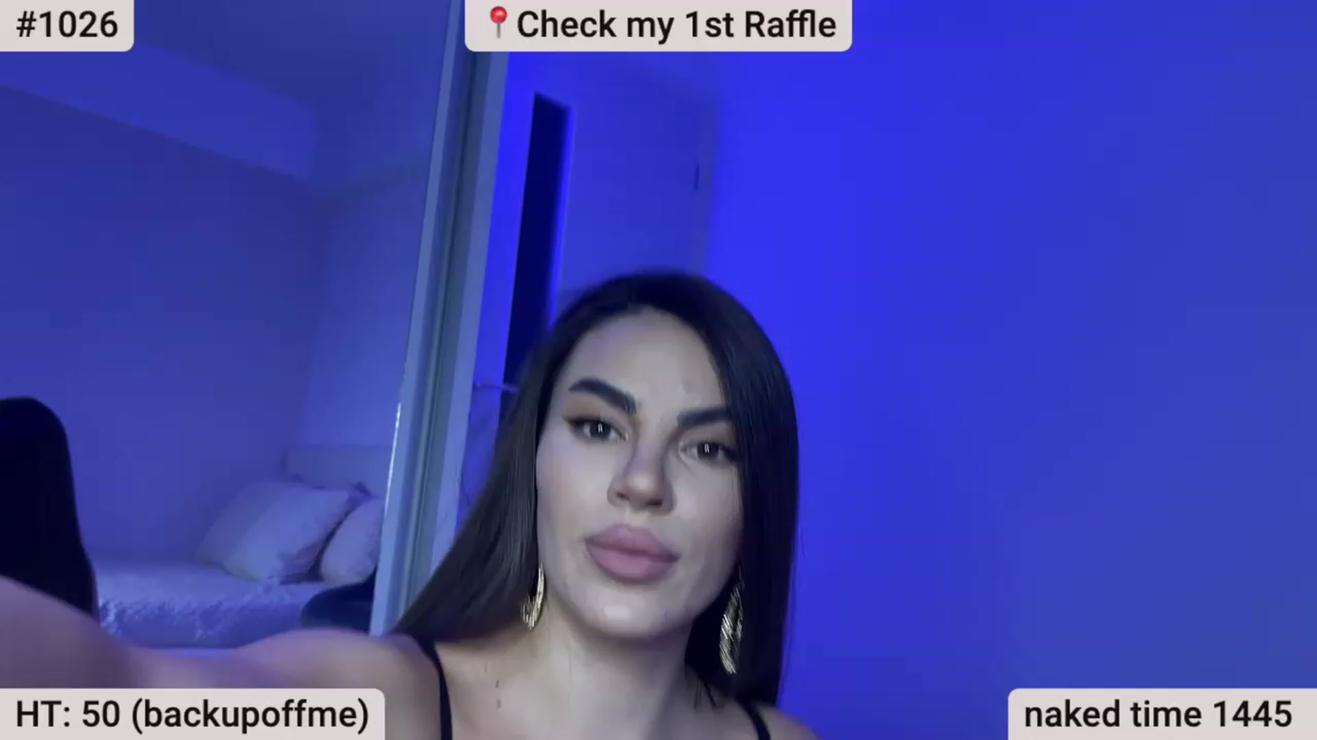 Gallery image thumbnail from BustyMiaaa's myfreecams stream on, 10/28/2023, 21:23 image 11 of 20