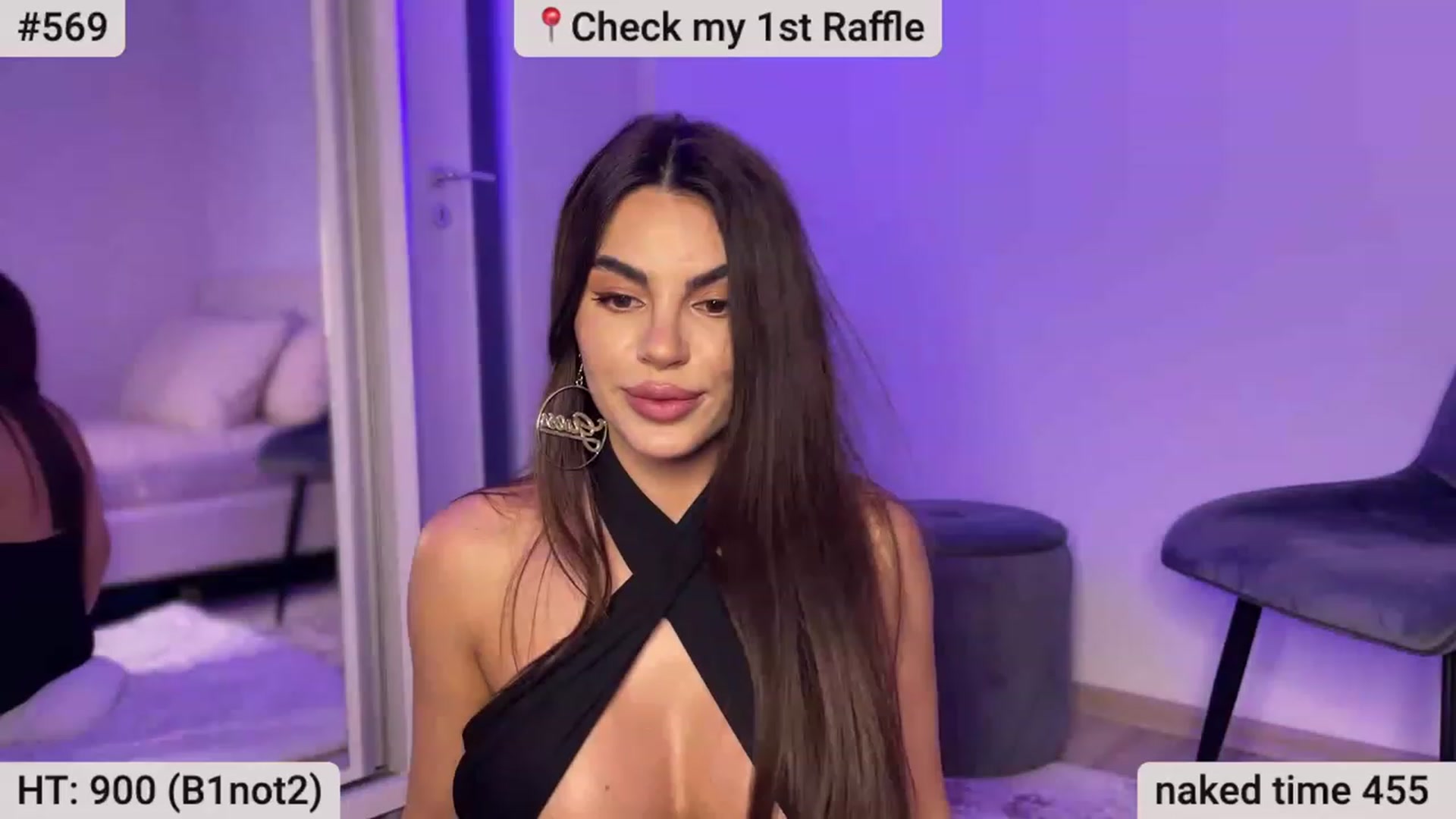 Gallery image thumbnail from BustyMiaaa's myfreecams stream on, 11/01/2023, 22:34 image 17 of 20